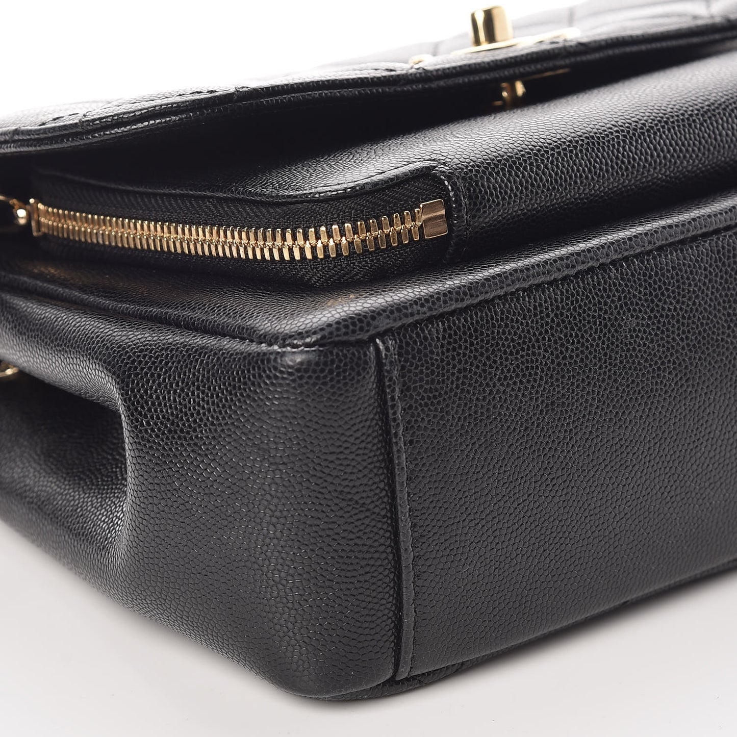 Caviar Quilted Medium Business Affinity Flap Black