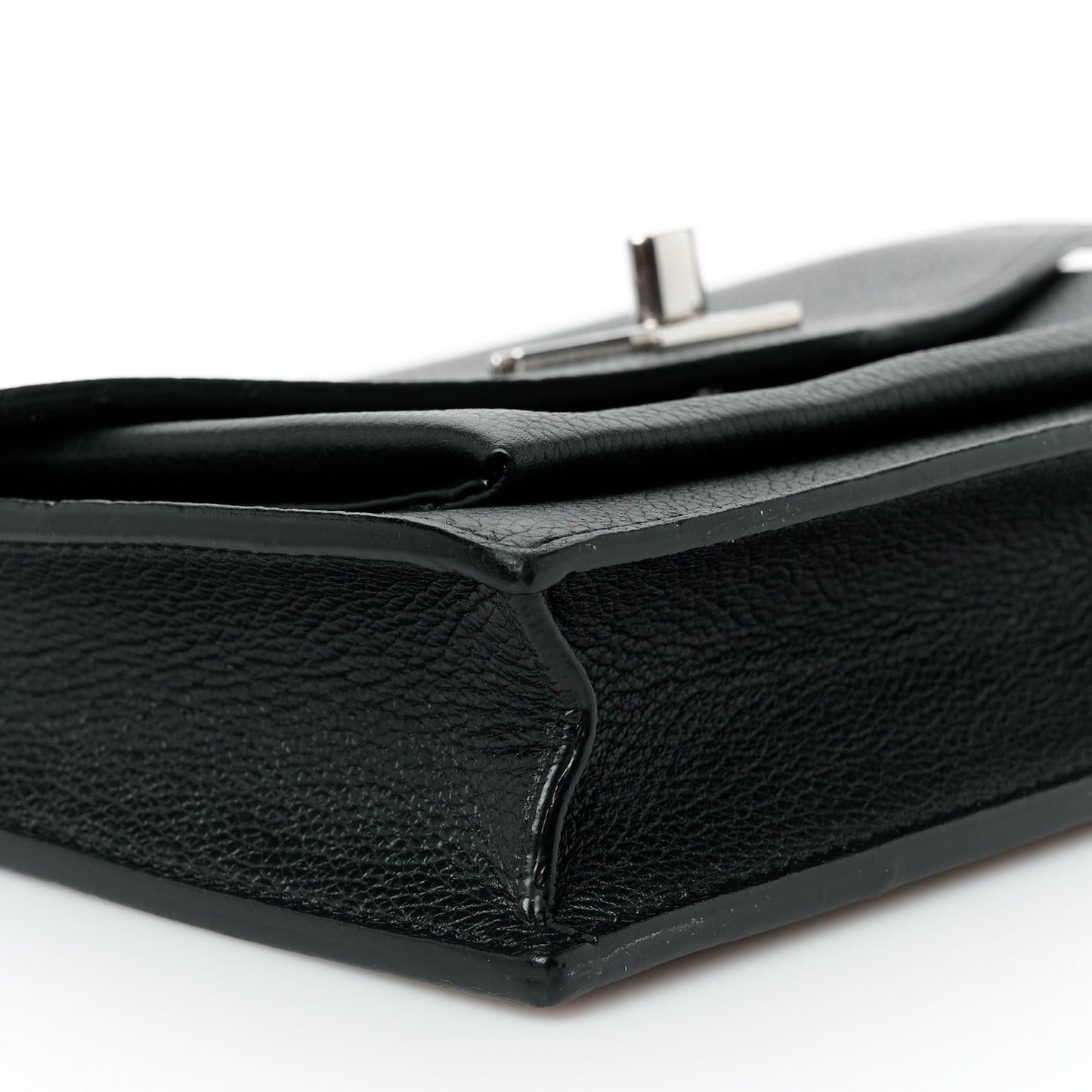 Soft Calfskin My Lockme Chain Pochette Black