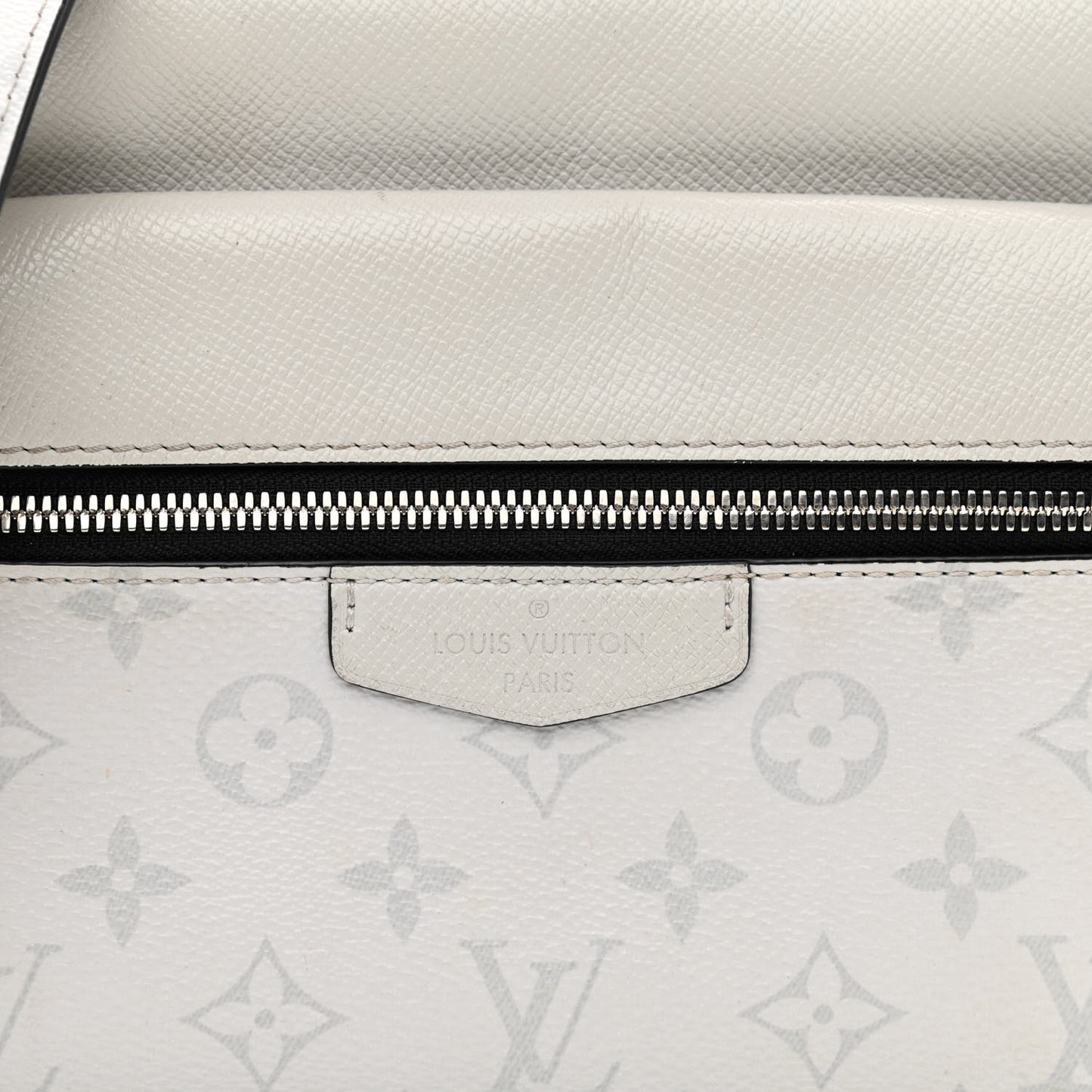 Taigarama Outdoor Messenger Antartica