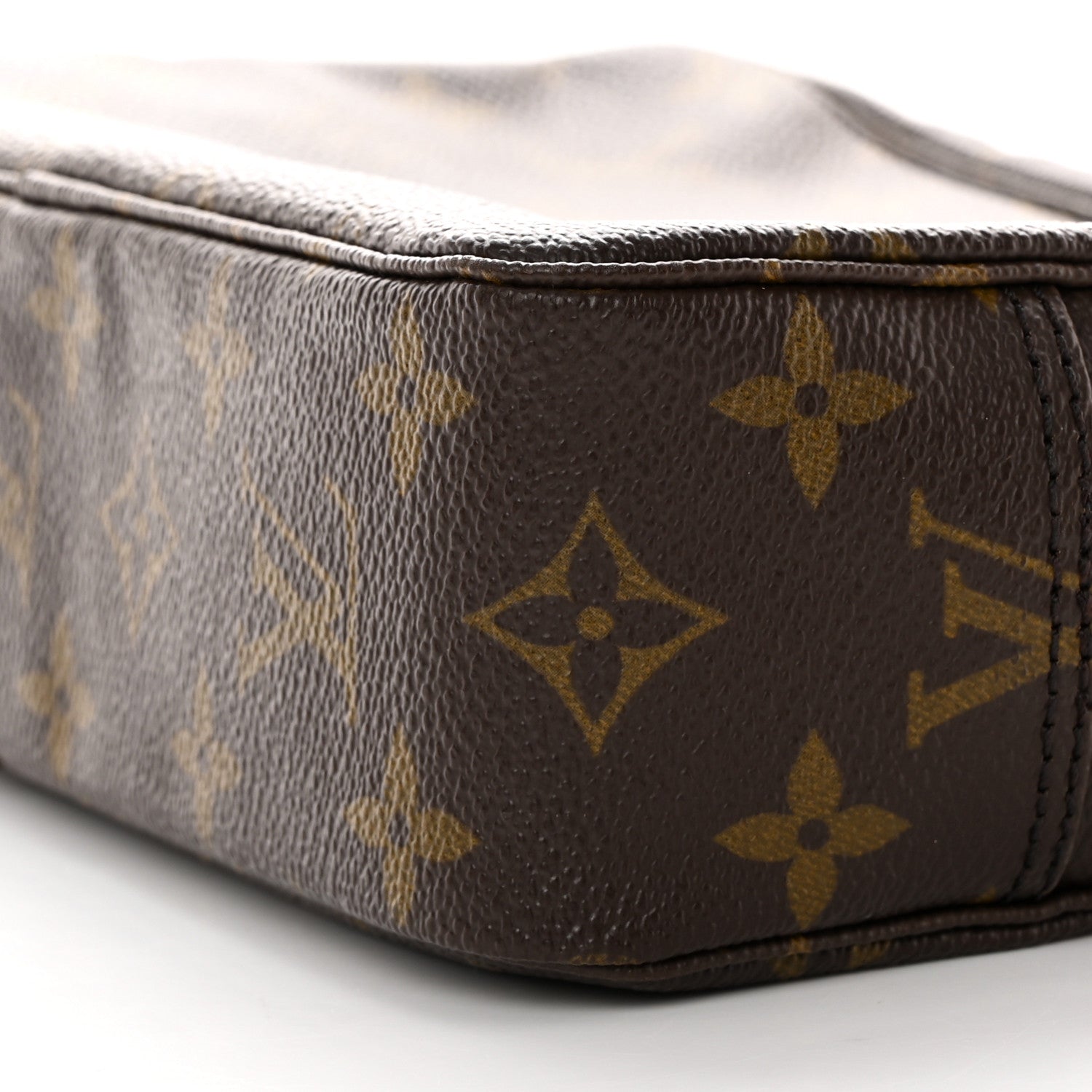 Louis Vuitton Monogram Trousse Toilette 23 10 of 17