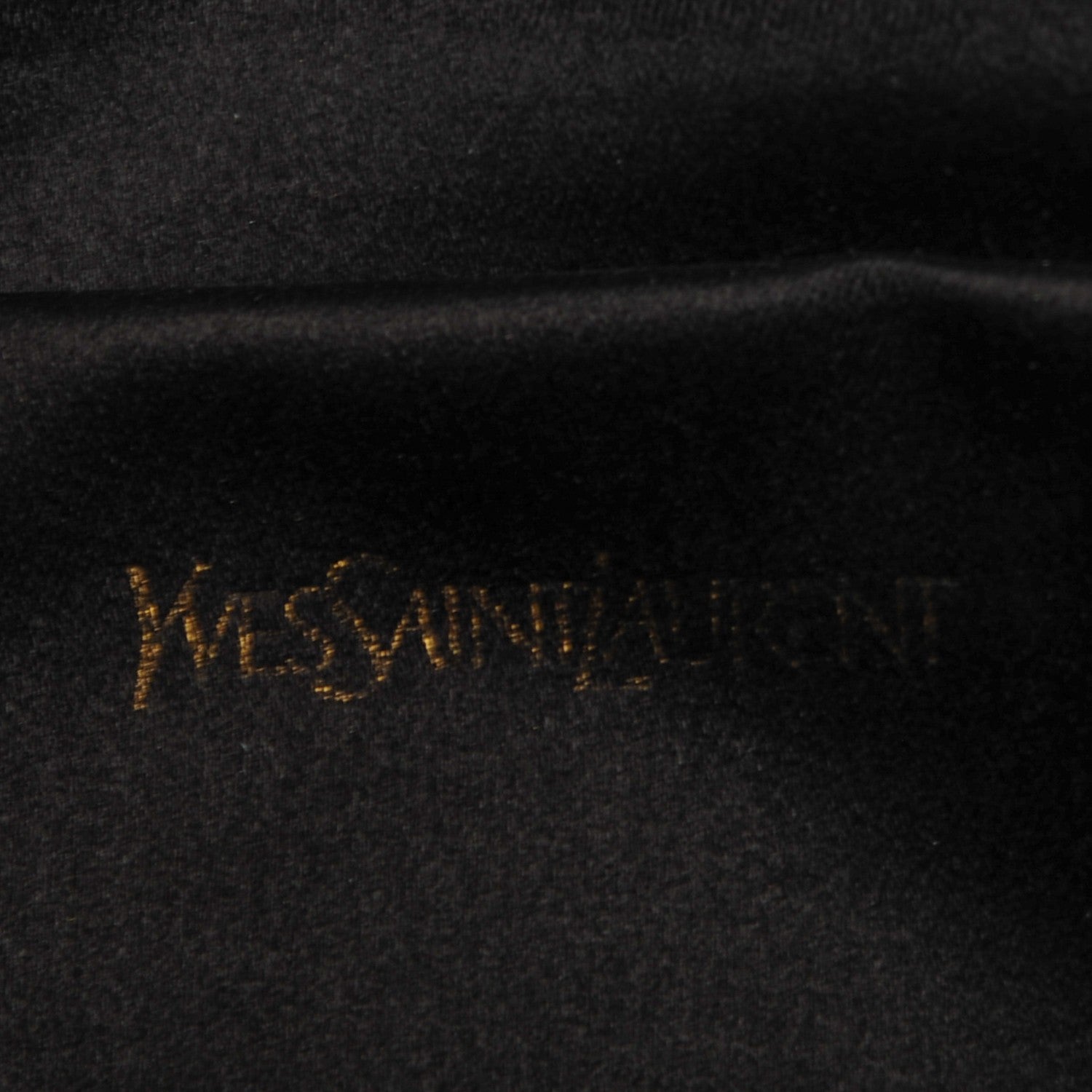 Saint Laurent Patent Monogram Large Belle De Jour Clutch Black 6 of 7
