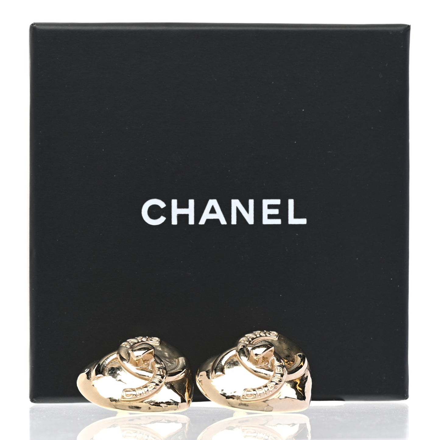 Metal CC Heart Turnlock Earrings Gold