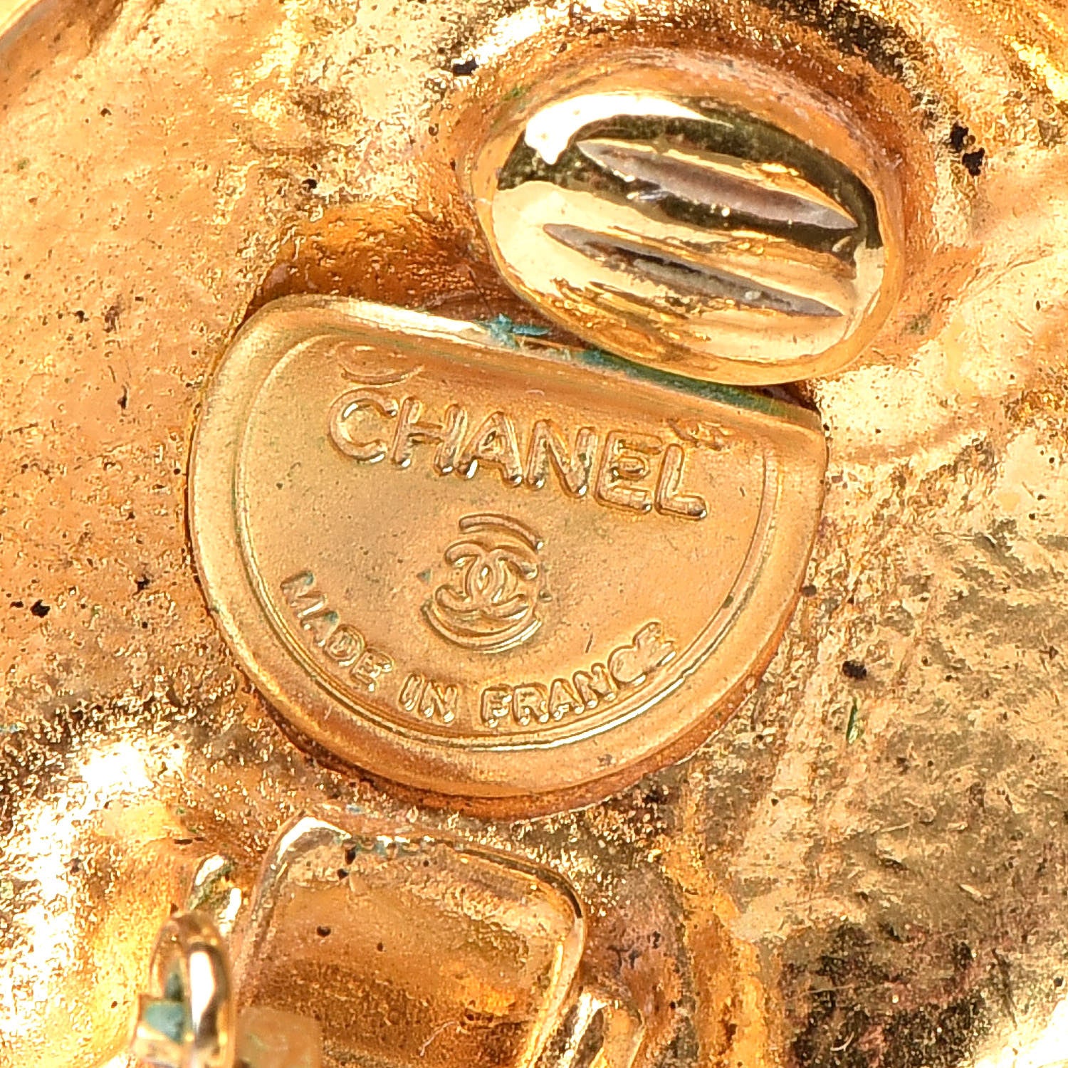 Chanel Coco Clip On Earrings Gold 3 of 4