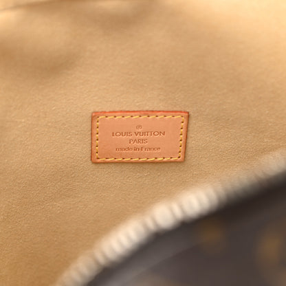 Louis Vuitton Monogram Manhattan GM 6 of 16