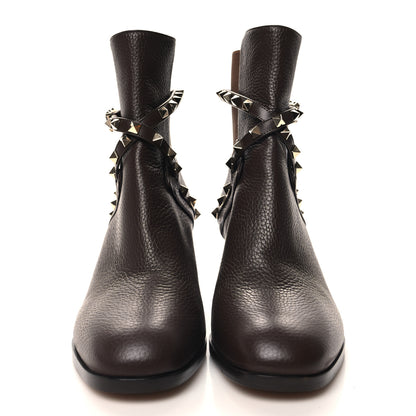 Valentino Garavani Pebbled Calfskin Rockstud Double Buckle 70mm Block Heel Ankle Boots 39.5 Fondant 2 of 8
