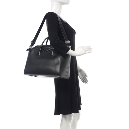 Givenchy Sugar Goatskin Medium Antigona Black 2 of 16