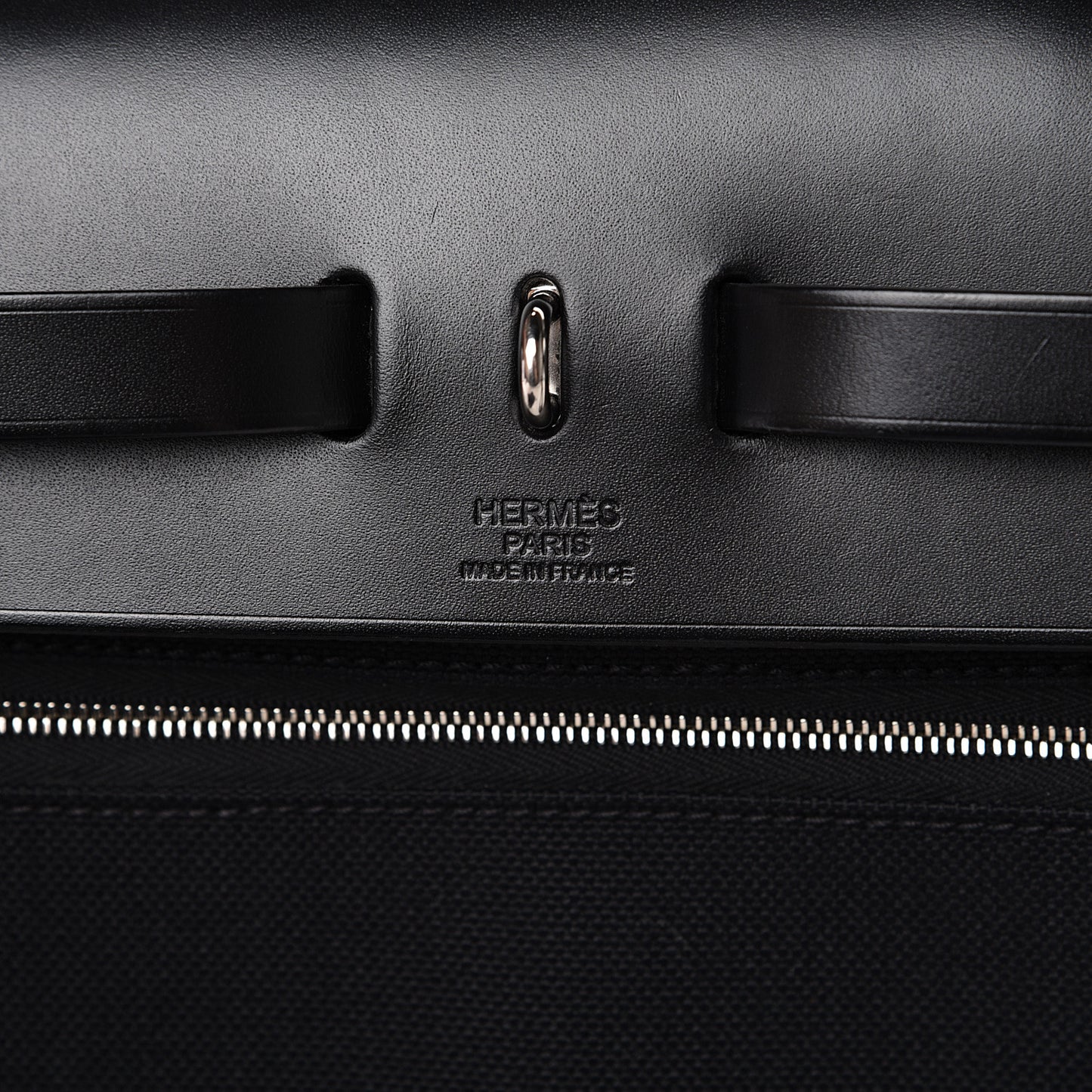 Military Toile Vache Hunter Herbag Zip PM 31 Black