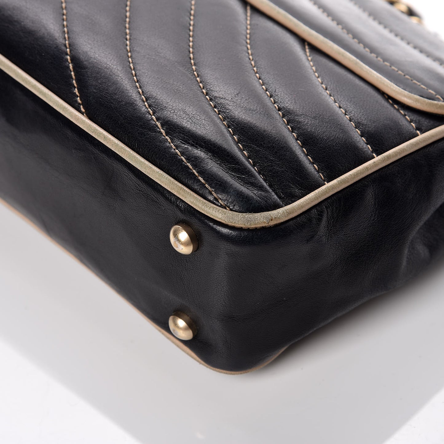 Lambskin Chevron Small Single Flap Bag Black Beige