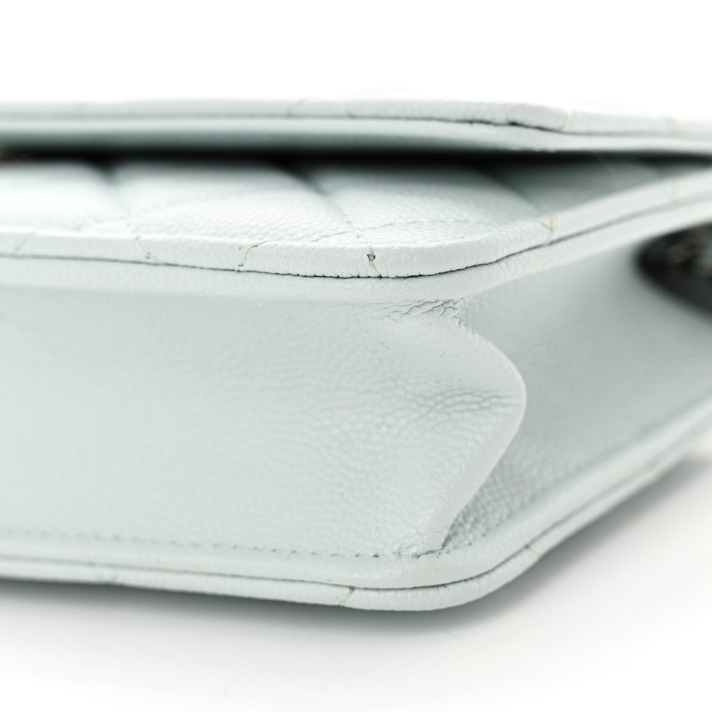 Caviar Quilted Wallet on Chain WOC Light Blue