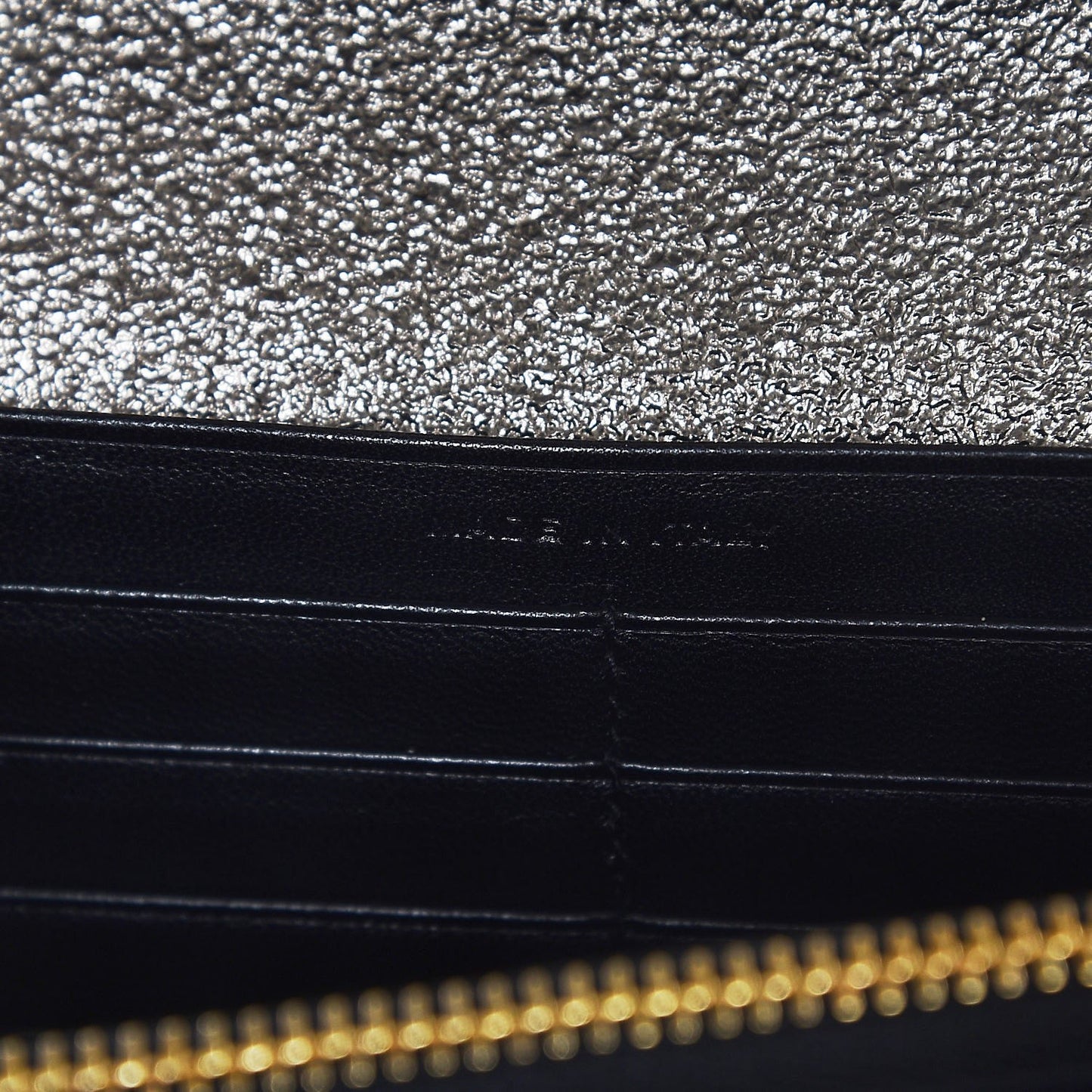 Grained Metallic Calfskin Monogram Chain Wallet Gris