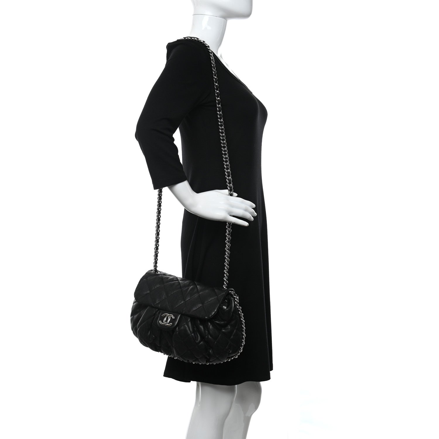 Chanel Washed Lambskin Quilted Medium Chain Around Messenger Black 3 of 10