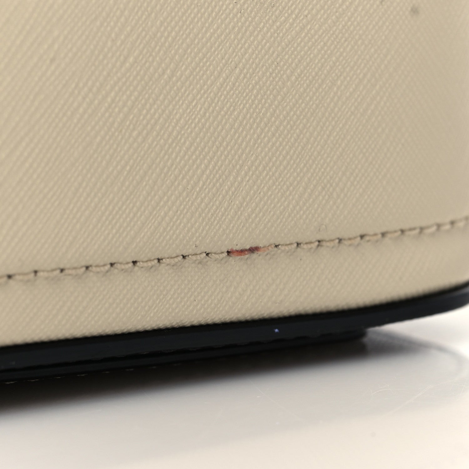 Marc Jacobs Saffiano Small Snapshot Camera Bag New Cloud White Multicolor 8 of 8