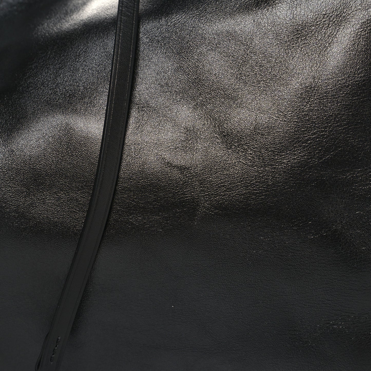 LV X TM Lambskin CarryAll Vibe MM Black