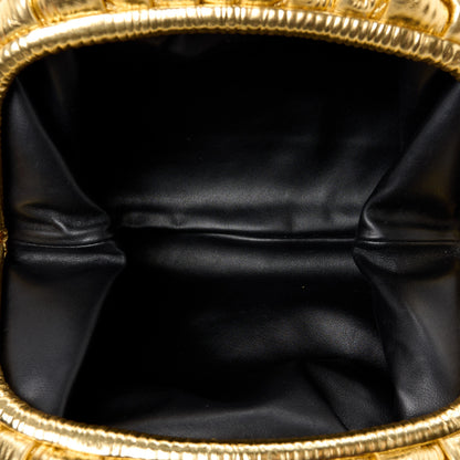 Bottega Veneta Metallic Bark Calfskin Embossed The Pouch Oversized Clutch Oro 5 of 11
