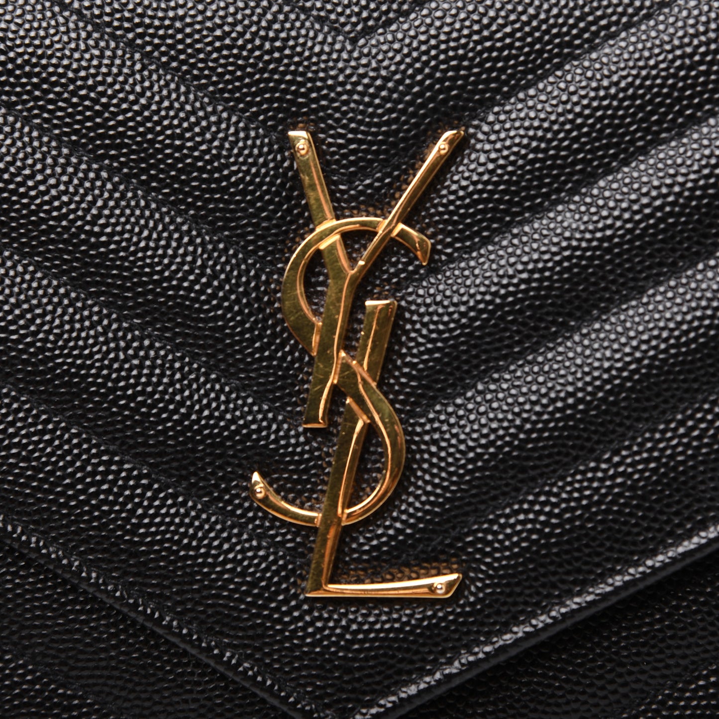Grain De Poudre Matelasse Chevron Monogram Chain Wallet Black