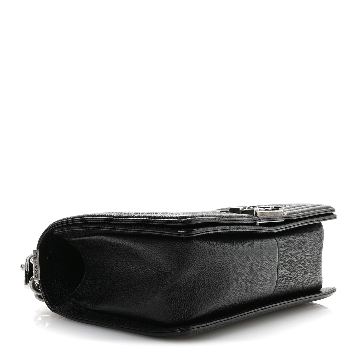 Caviar Quilted Medium Boy Flap Black