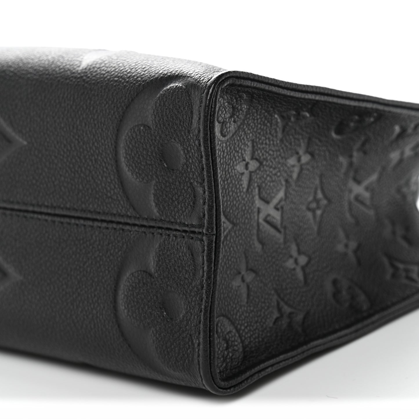 Empreinte Monogram Giant Onthego BB Black