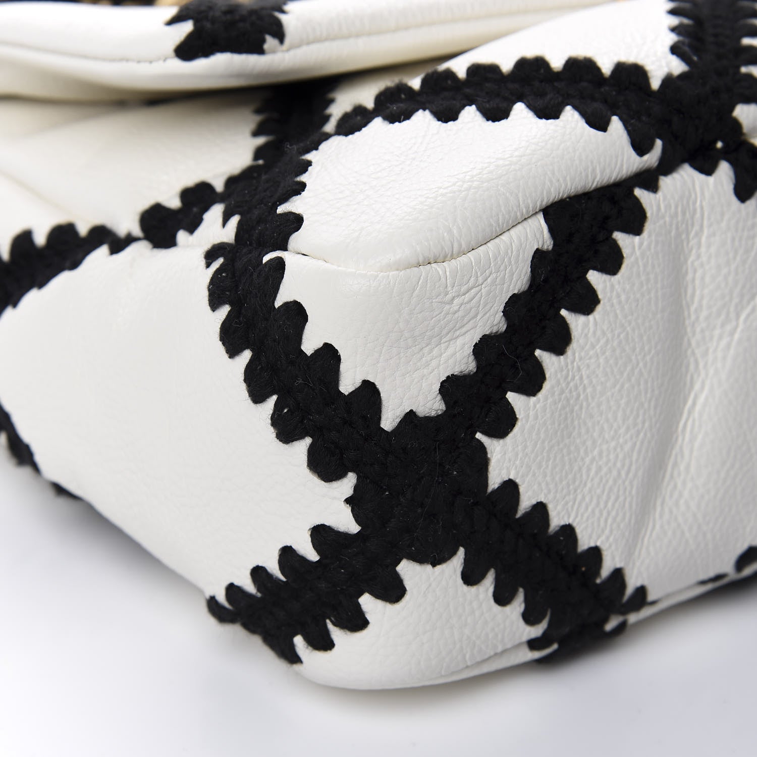 Chanel Calfskin Crochet Medium 19 Flap White Black 5 of 9