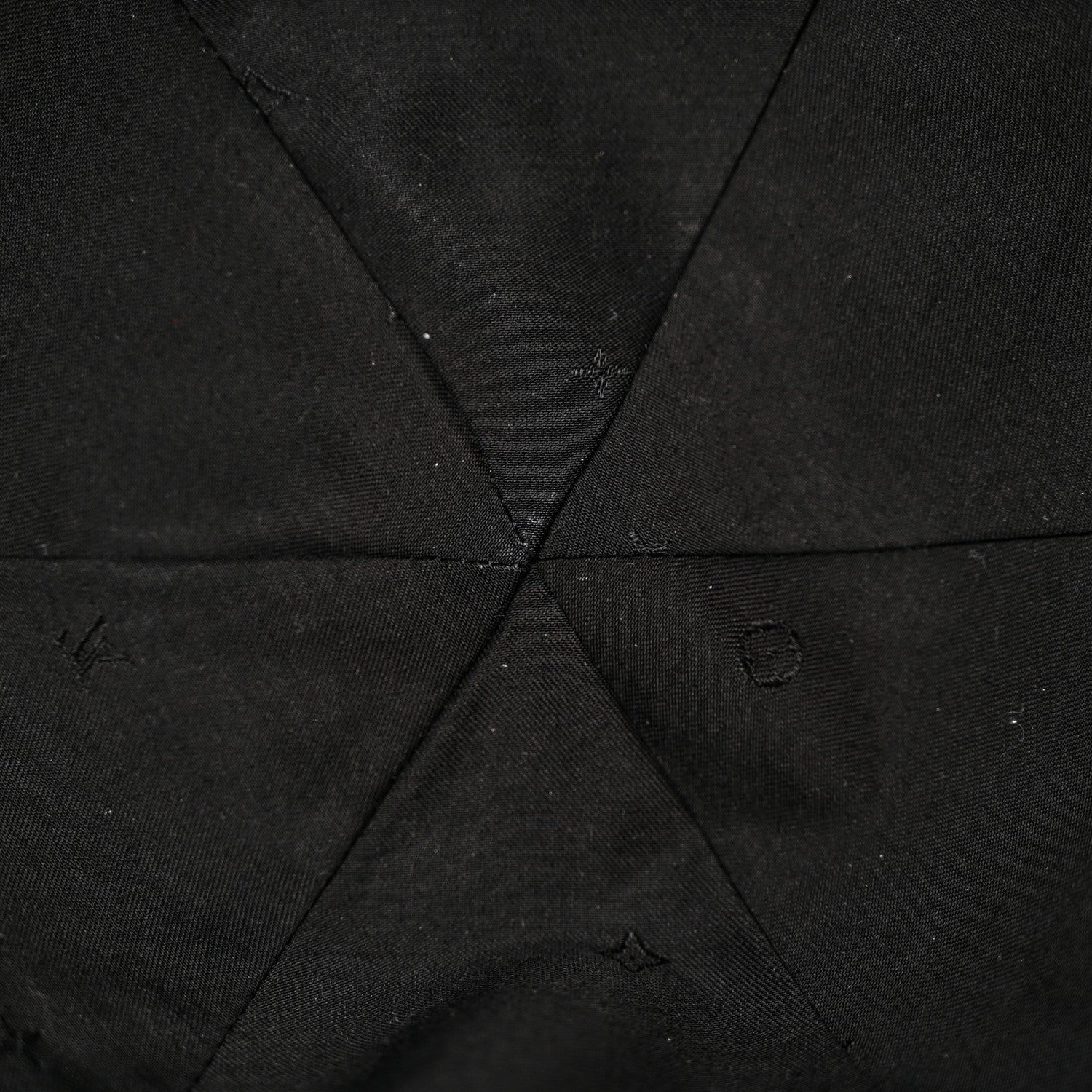 Louis Vuitton Monogram Essential Cap M Black 9 of 11