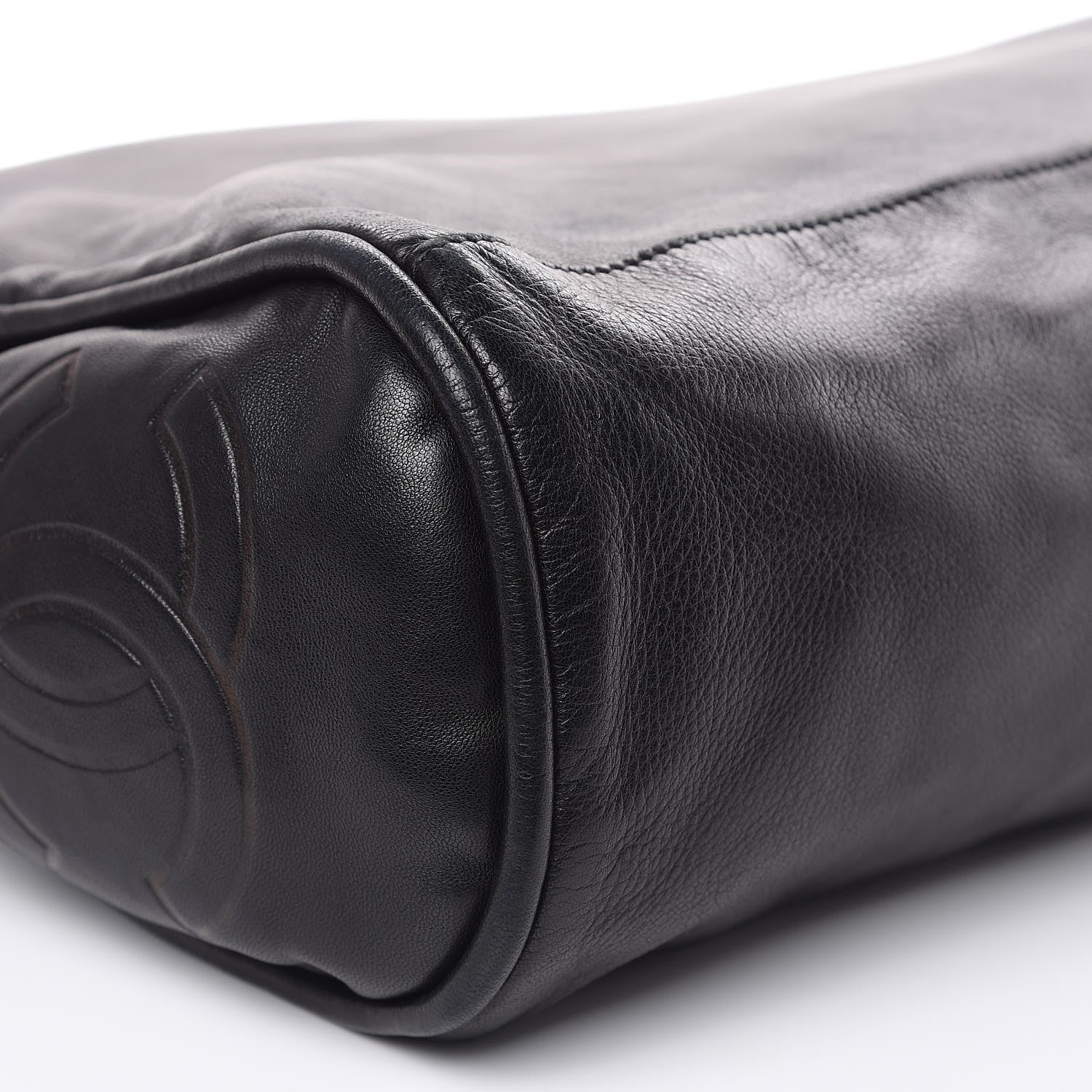 Chanel Lambskin Large Ultimate Soft Tote Black 8 of 17