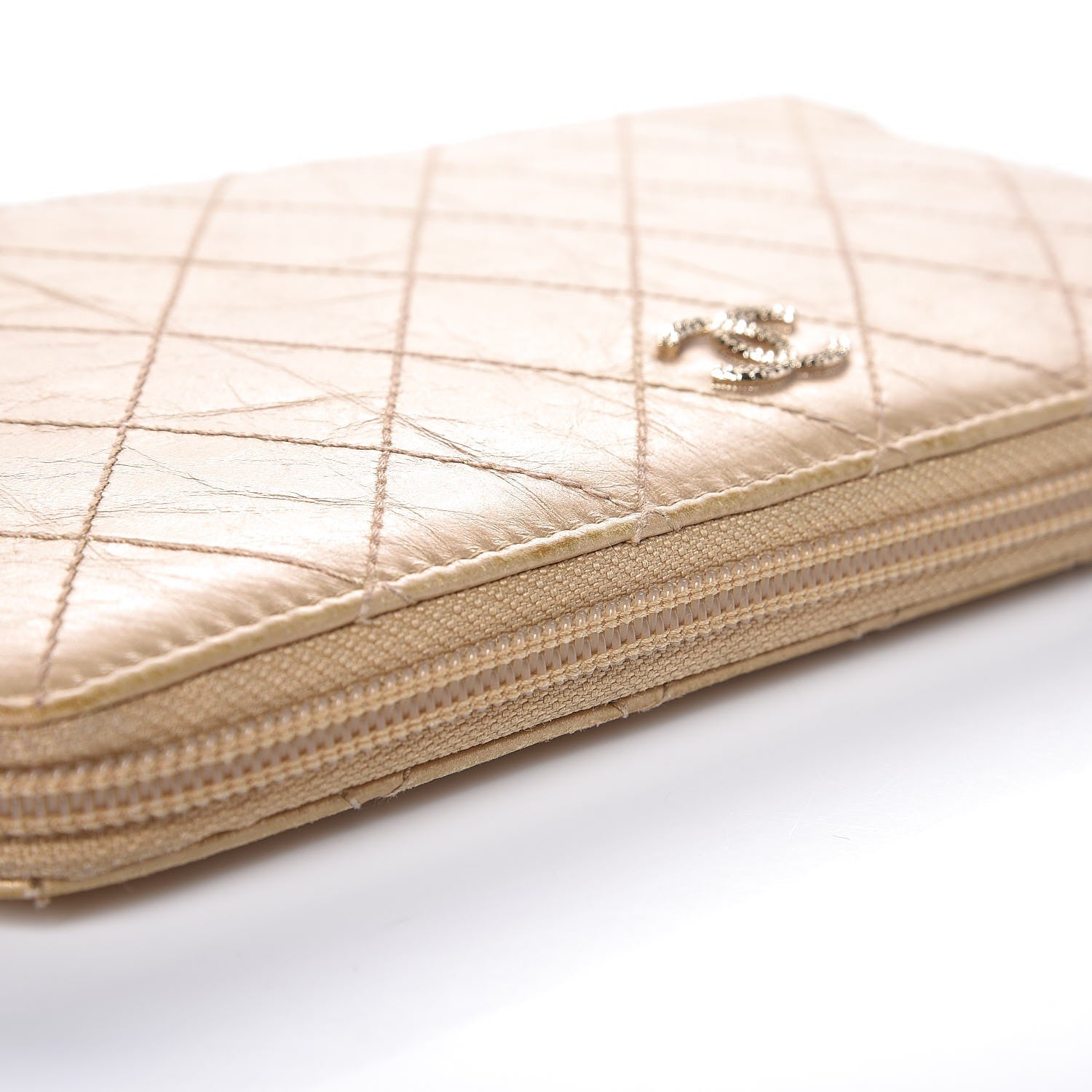 Chanel Metallic Aged Calfskin Quilted Palette Large Zip Around Organizer Wallet Gold 17 of 19
