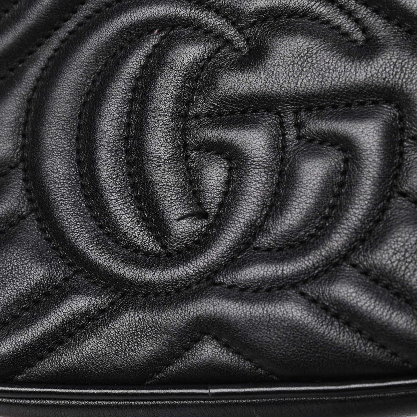 Calfskin Matelasse Mini GG Marmont Chain Shoulder Bag Black