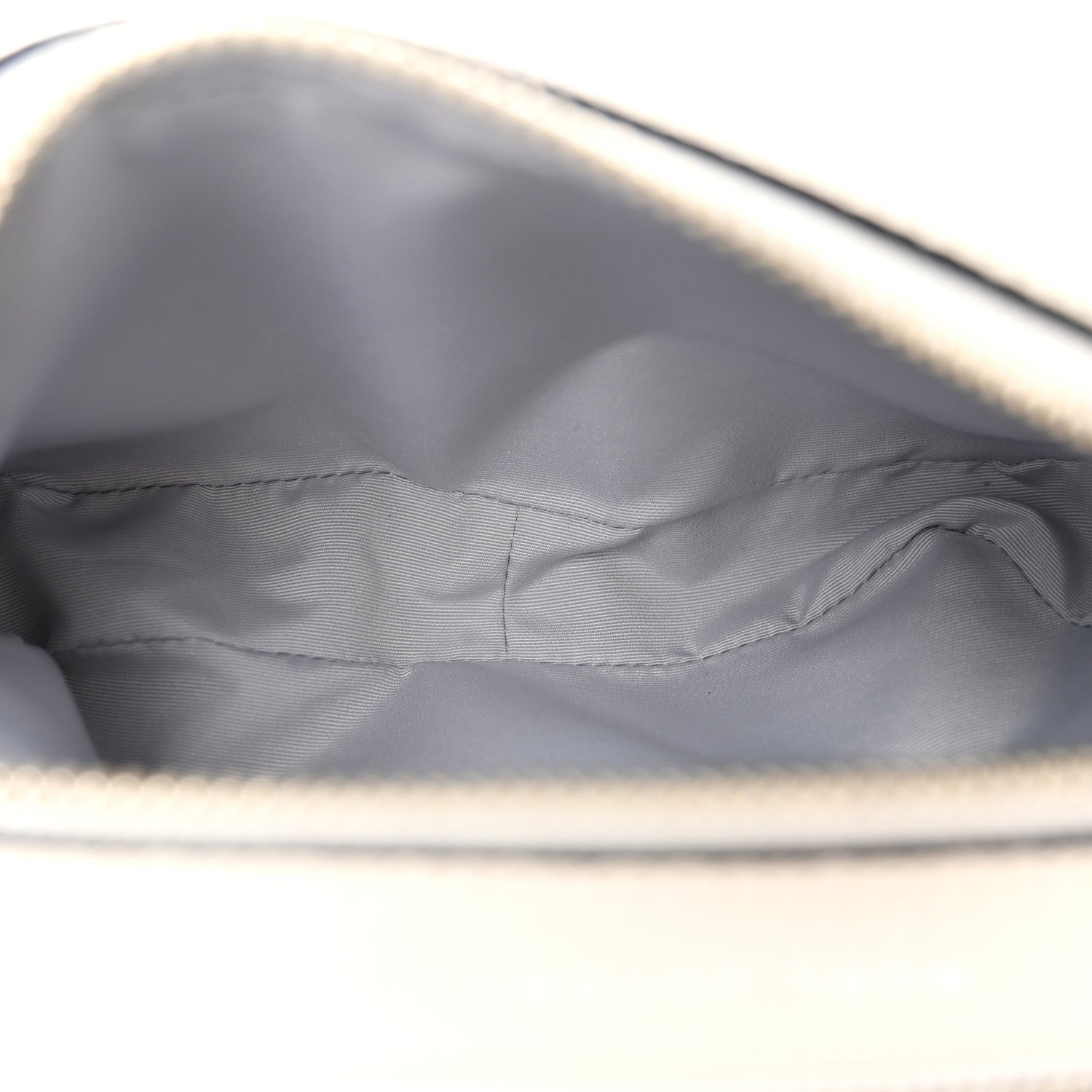 Marc Jacobs Grained Calfskin Quilted The Moto Shot 21 Bag White 5 of 11