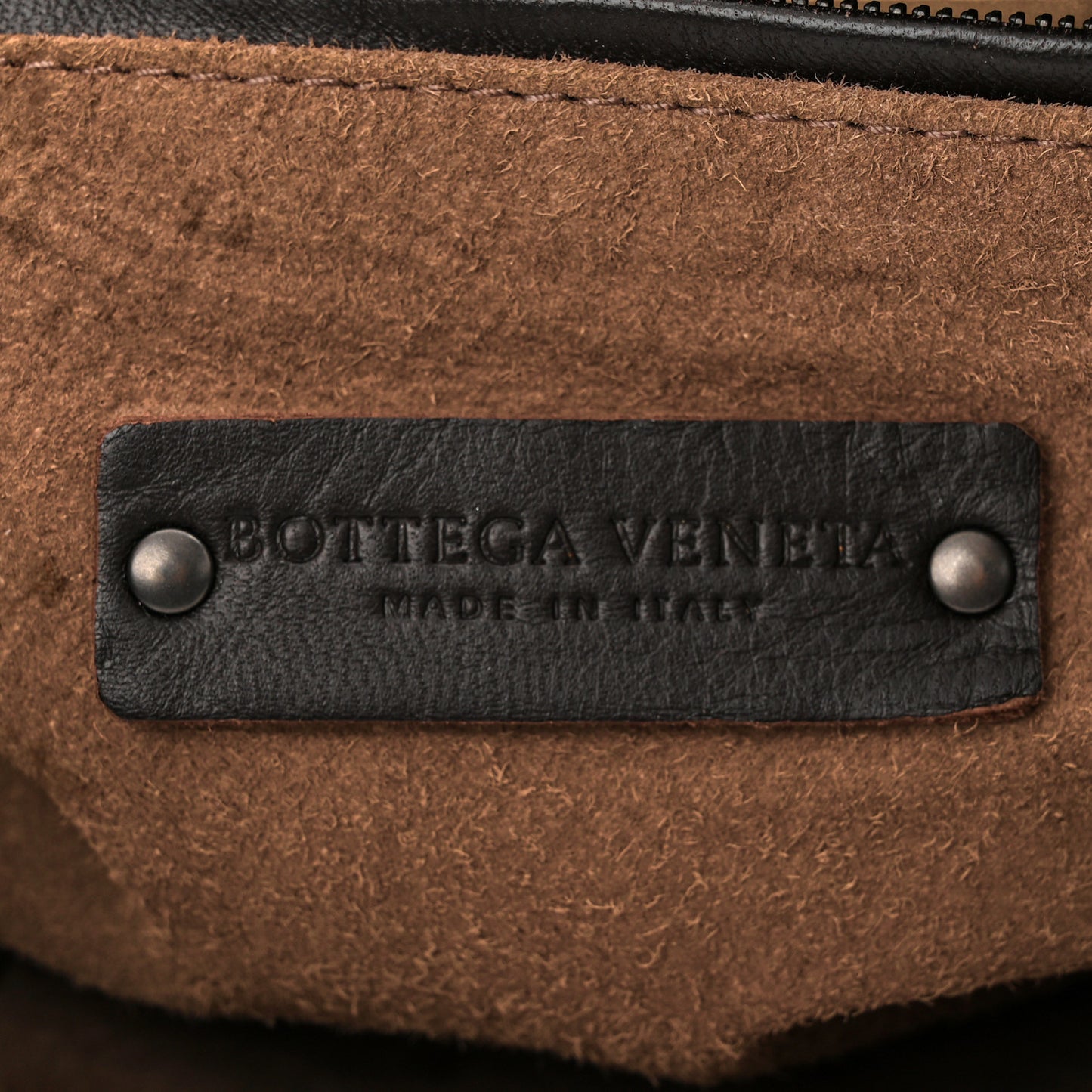 Nappa Intrecciato Medium Veneta Hobo Ebano