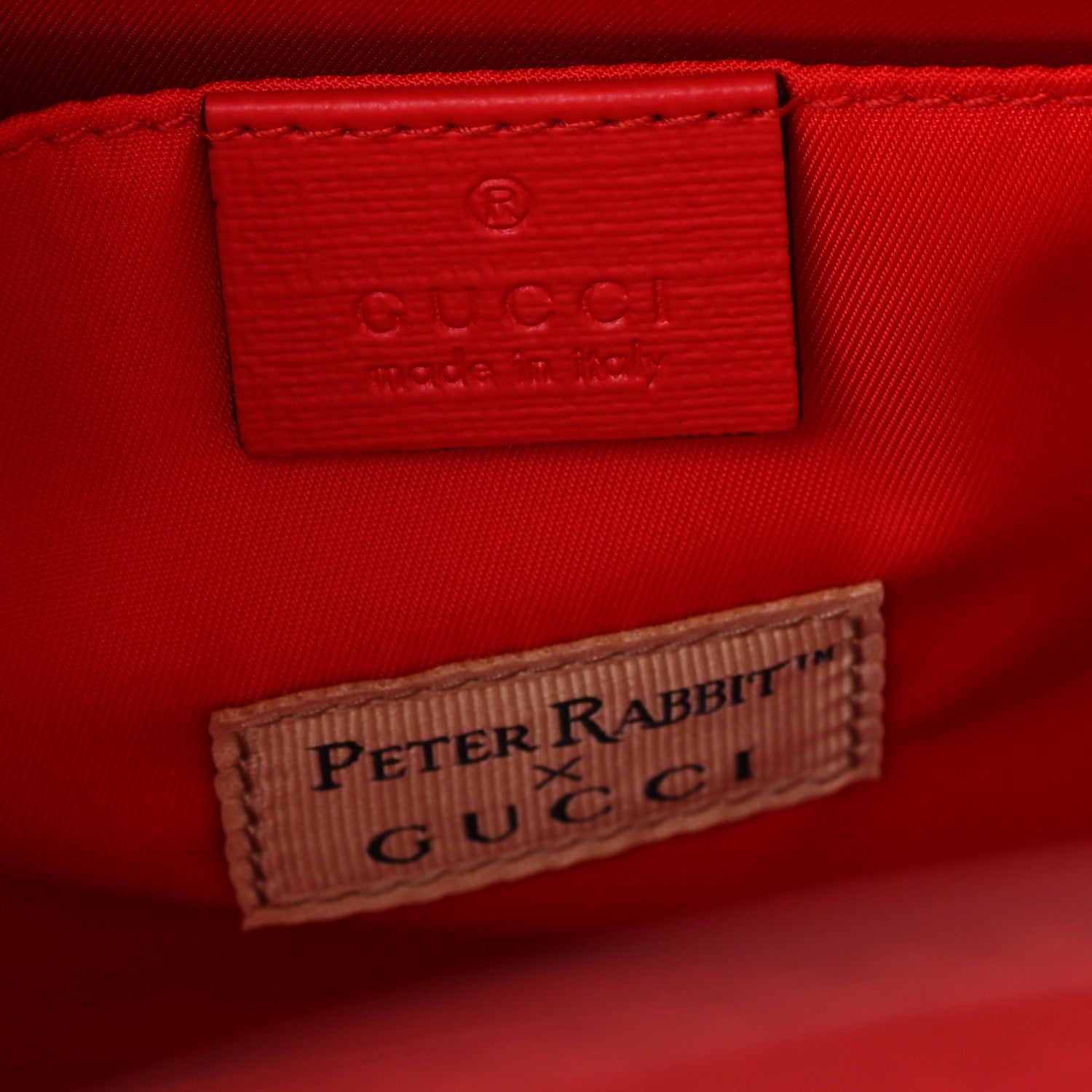 Gucci X Peter Rabbit GG Supreme Monogram Rabbit Apple Childrens