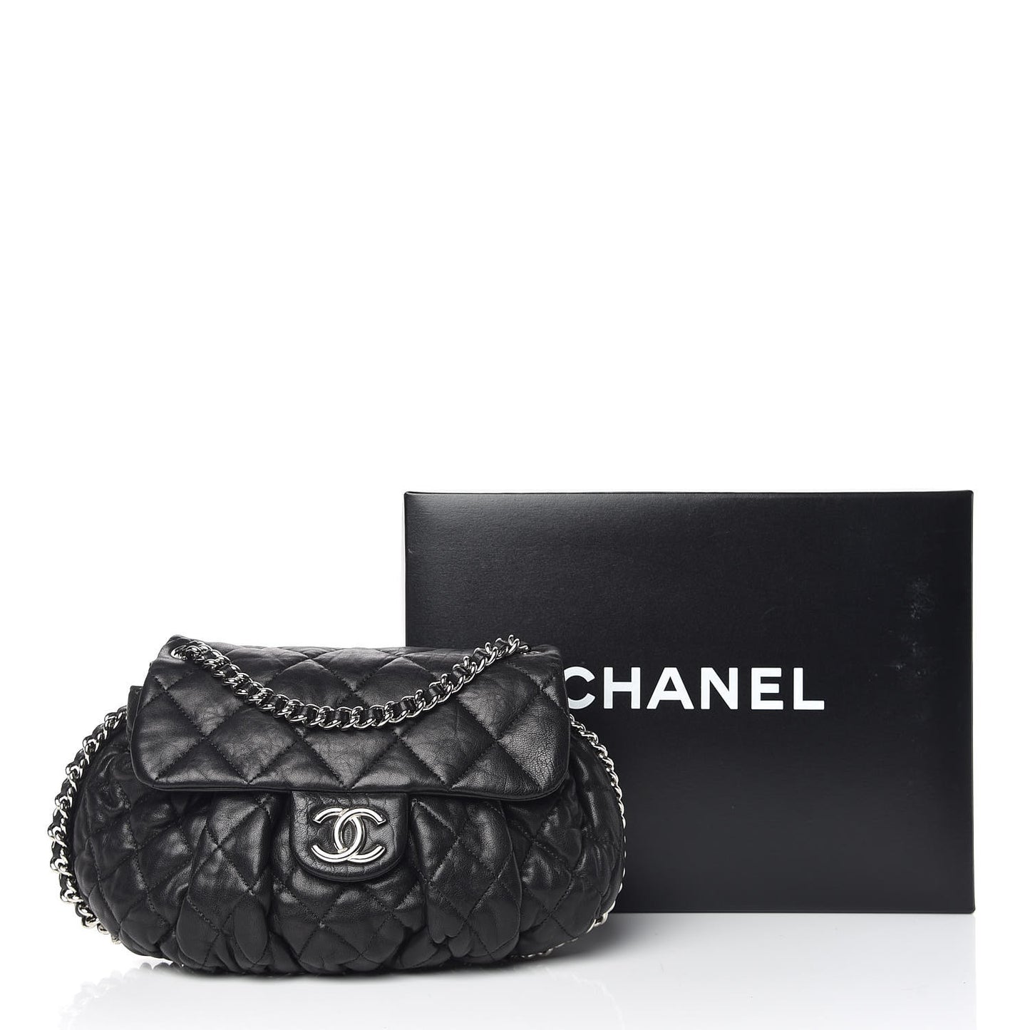 Washed Lambskin Quilted Medium Chain Around Messenger Black