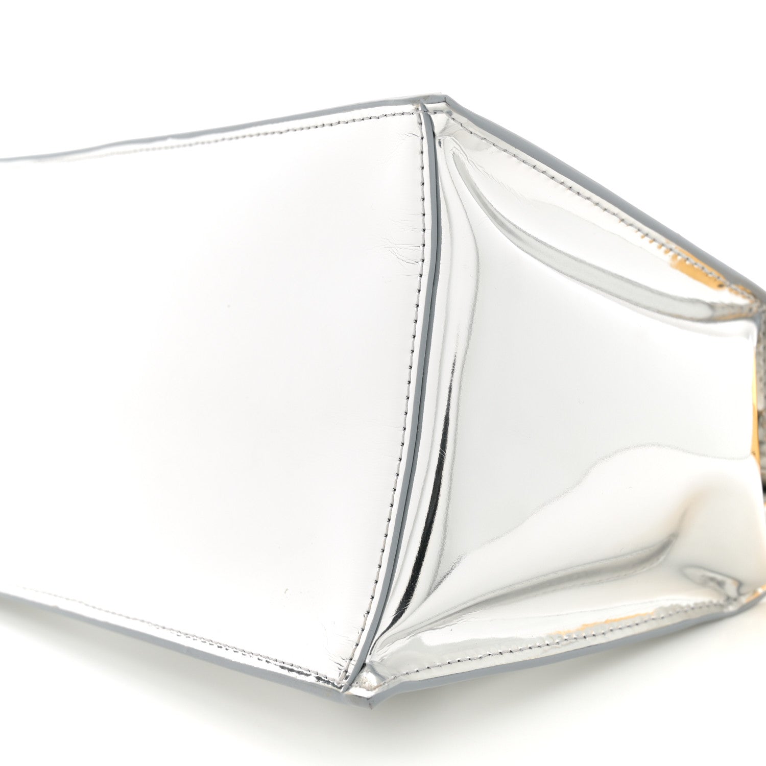Jacquemus Metallic Patent Calfskin La Pochette Rond Carre Silver 9 of 12