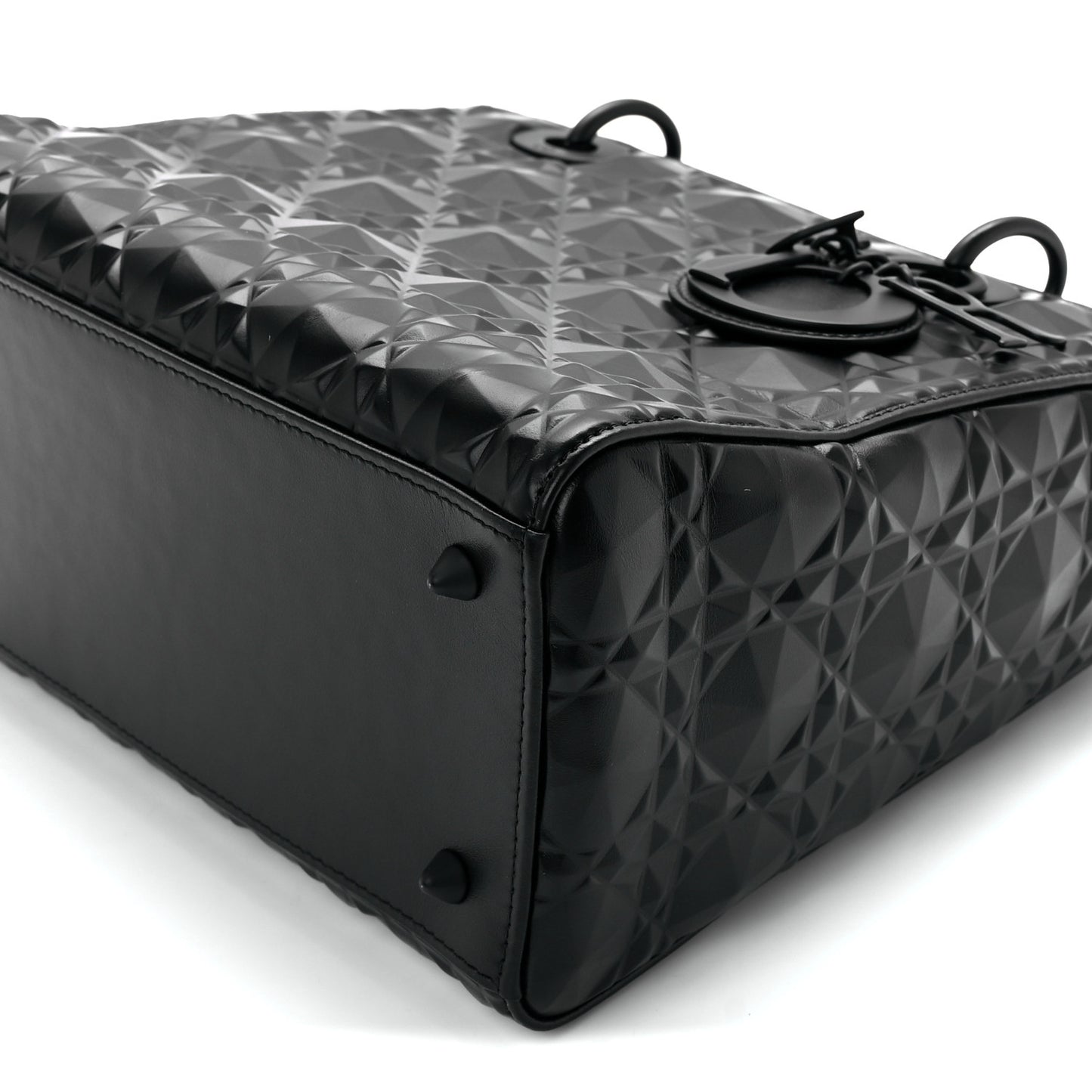 Calfskin Cannage Diamond Cannage Medium Lady Dior Black