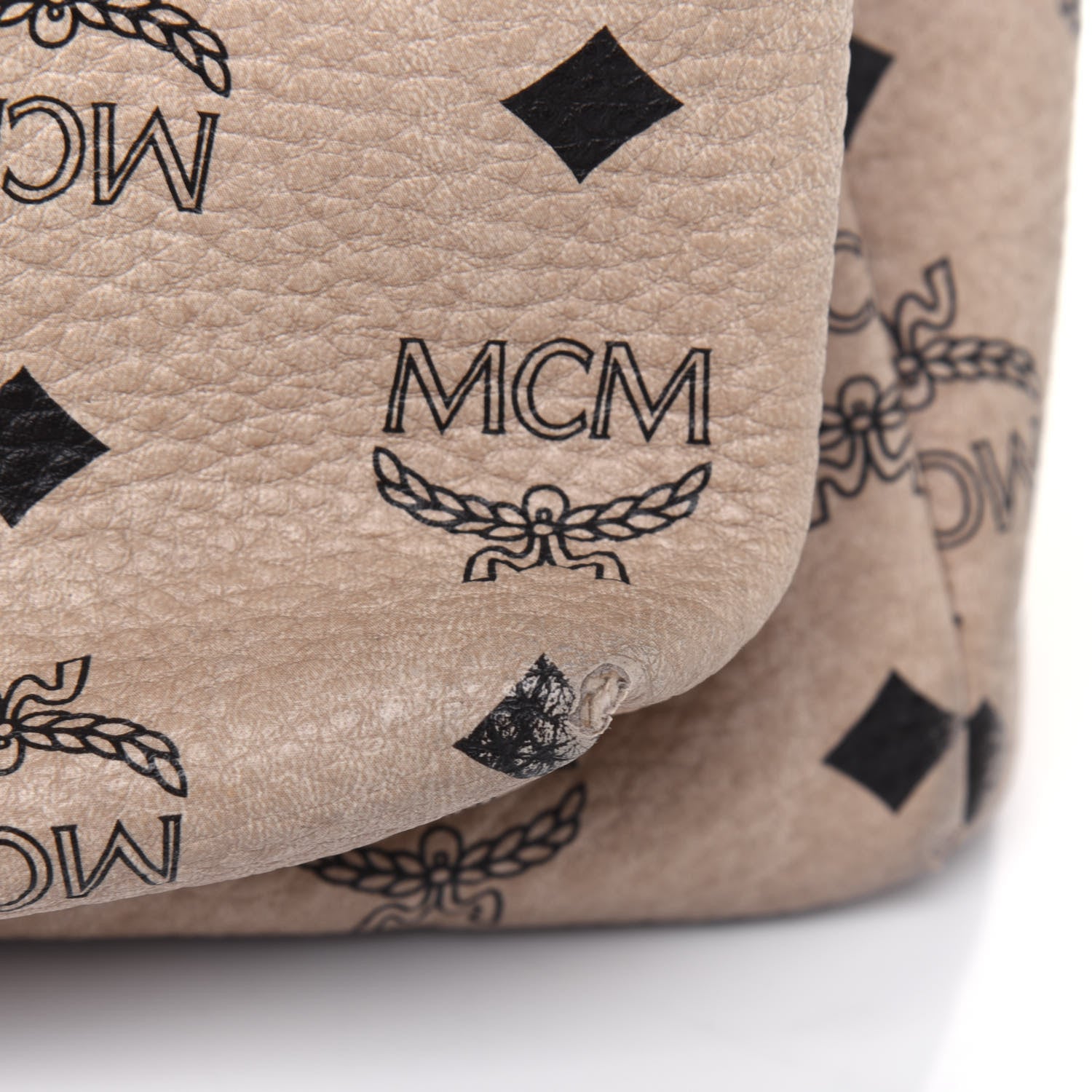 MCM Visetos Medium Sprinkle Stud Stark Backpack Beige 24 of 32