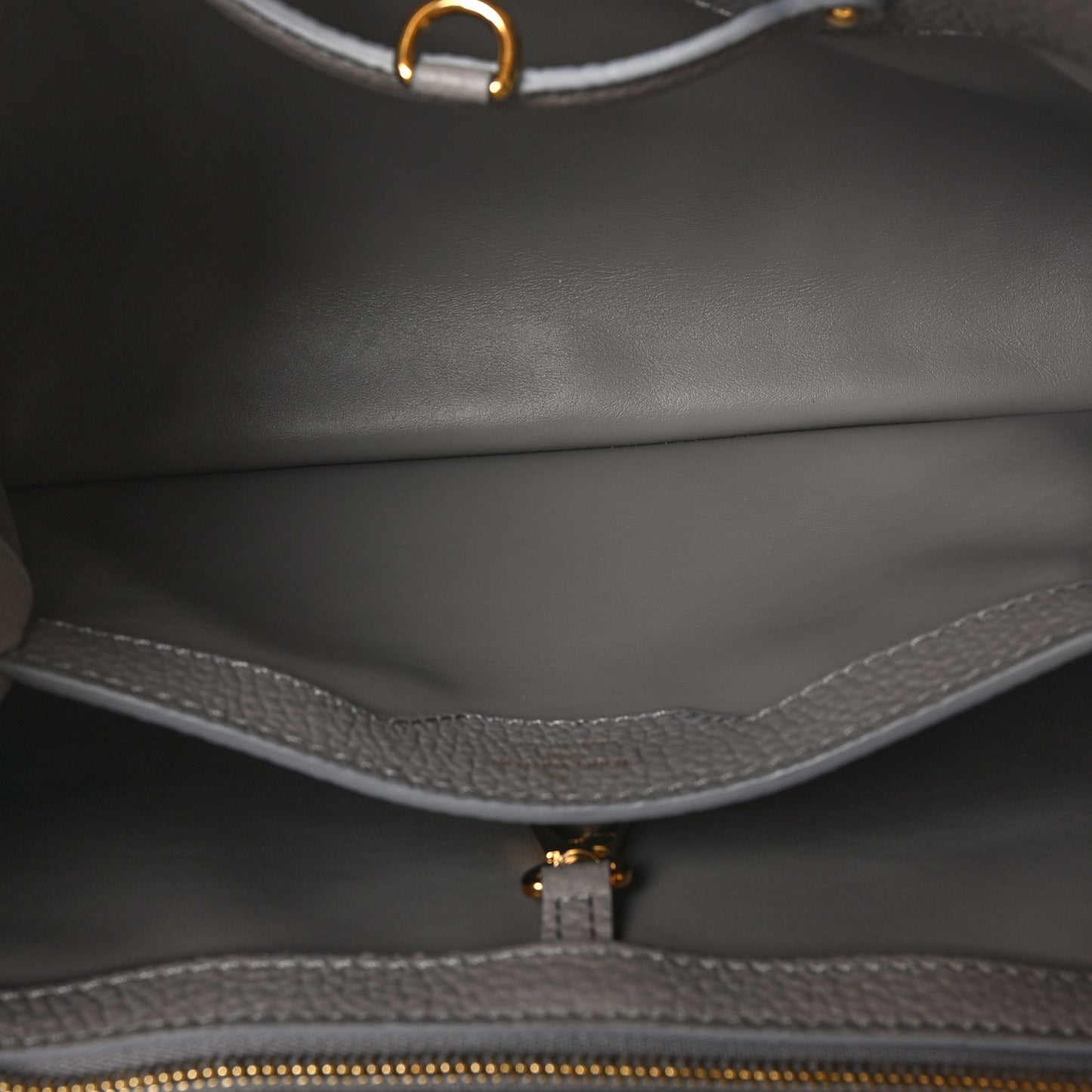 Taurillon Capucines MM Steeple Gray