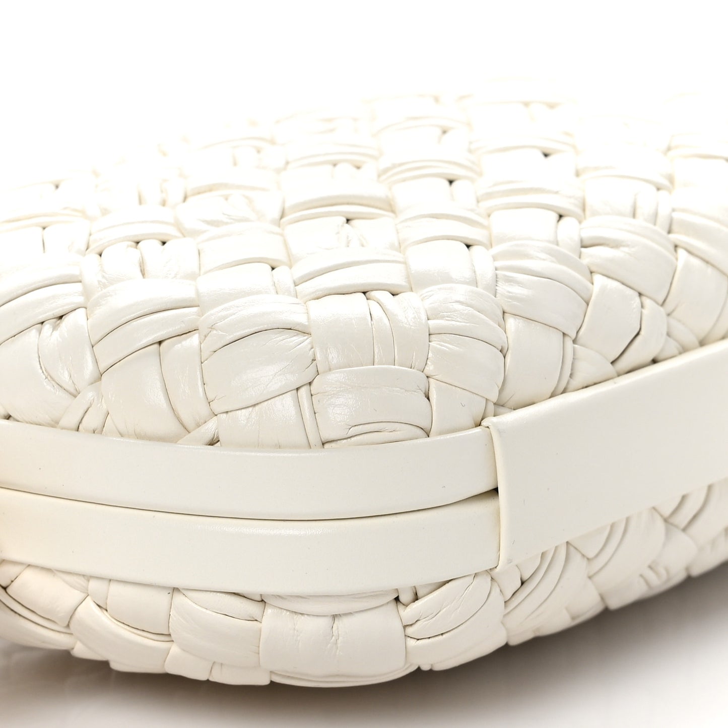 Calfskin Intrecciato Knot On Strap Bone