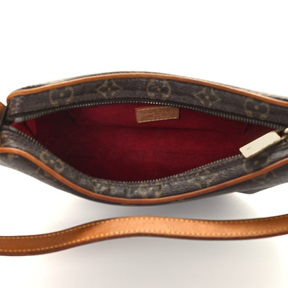 Louis Vuitton Monogram Croissant PM 5 of 9