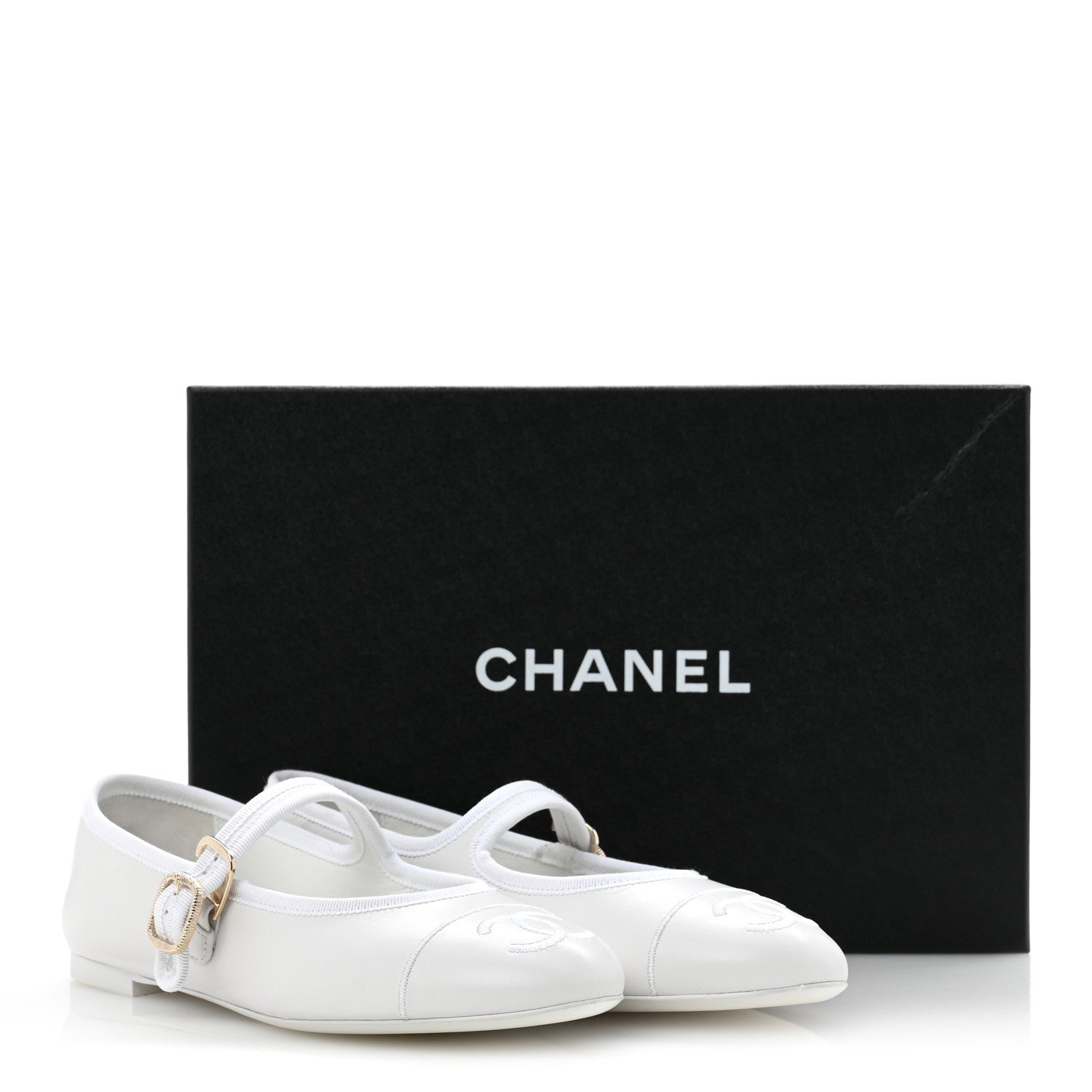 Chanel Lambskin Mary Jane Flats 37.5 White 10 of 10