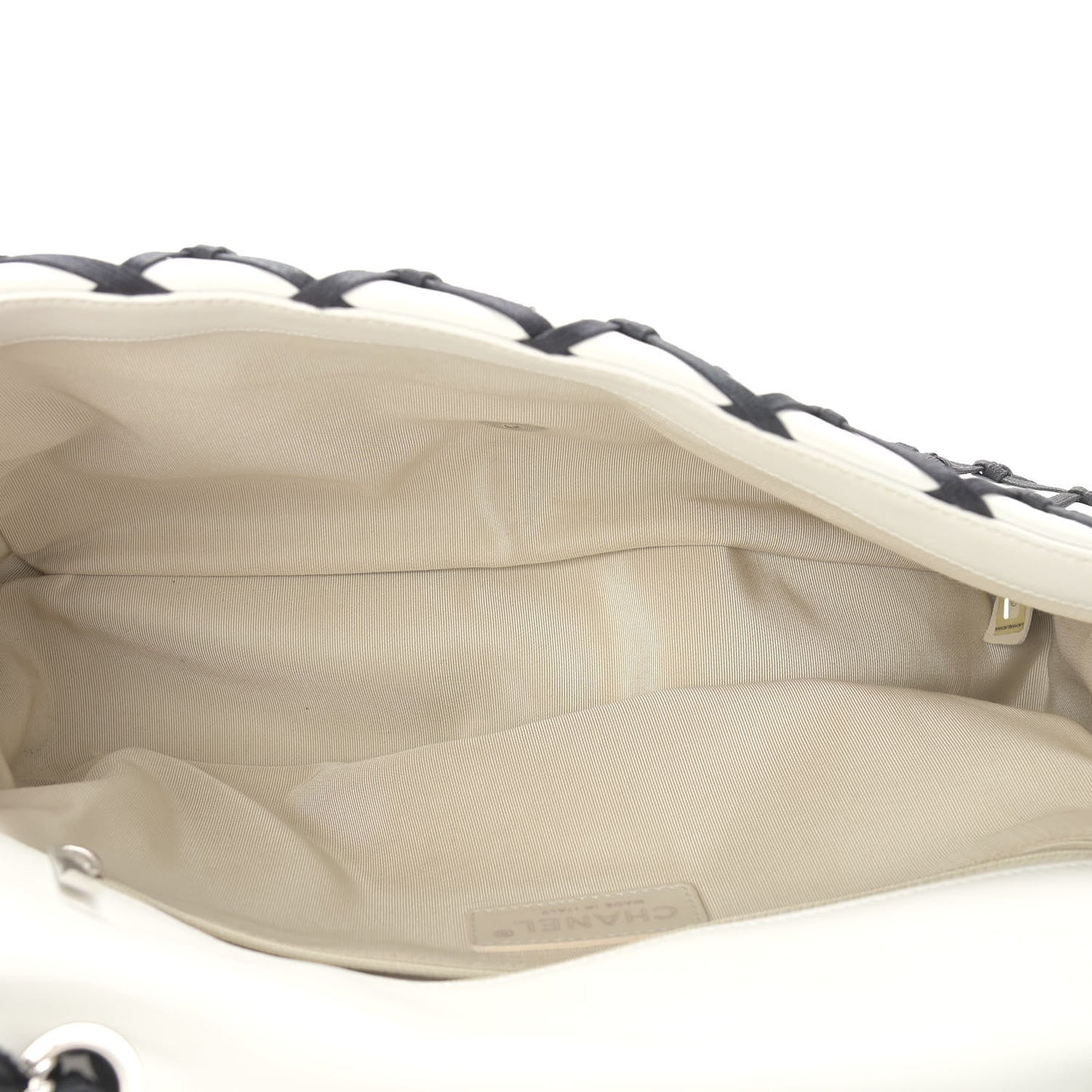 Lambskin Jumbo Canebiers Net Flap White