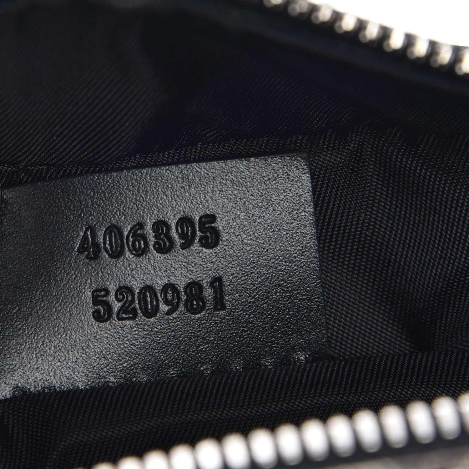 Gucci GG Supreme Monogram Toiletry Case Black 9 of 9