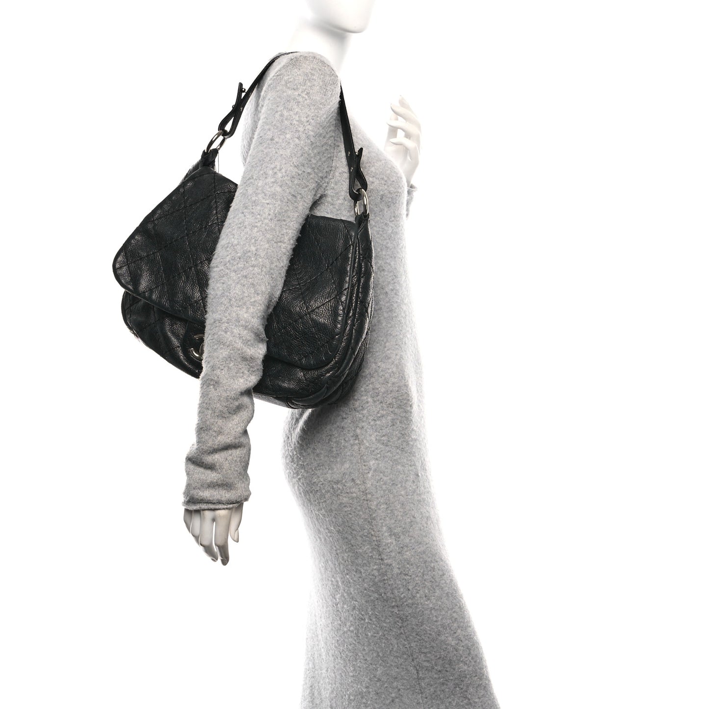 Glazed Calfskin Stitched XL On The Road Flap Black