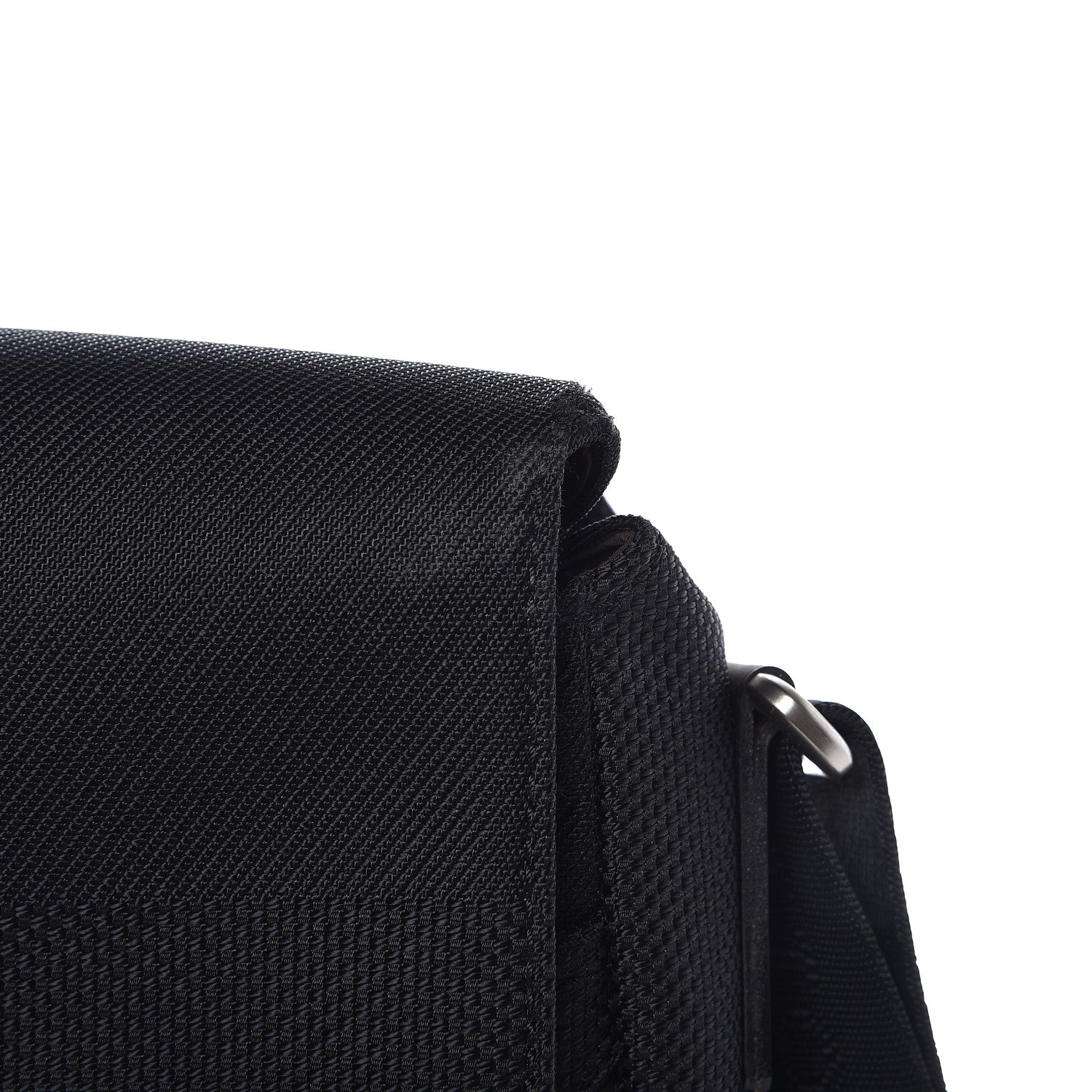 Louis Vuitton Damier Geant Messenger Bag Black 14 of 29