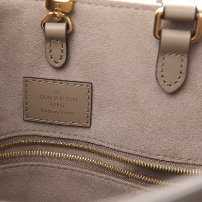 Louis Vuitton Empreinte Monogram Giant Onthego MM Tourterelle Creme 7 of 11
