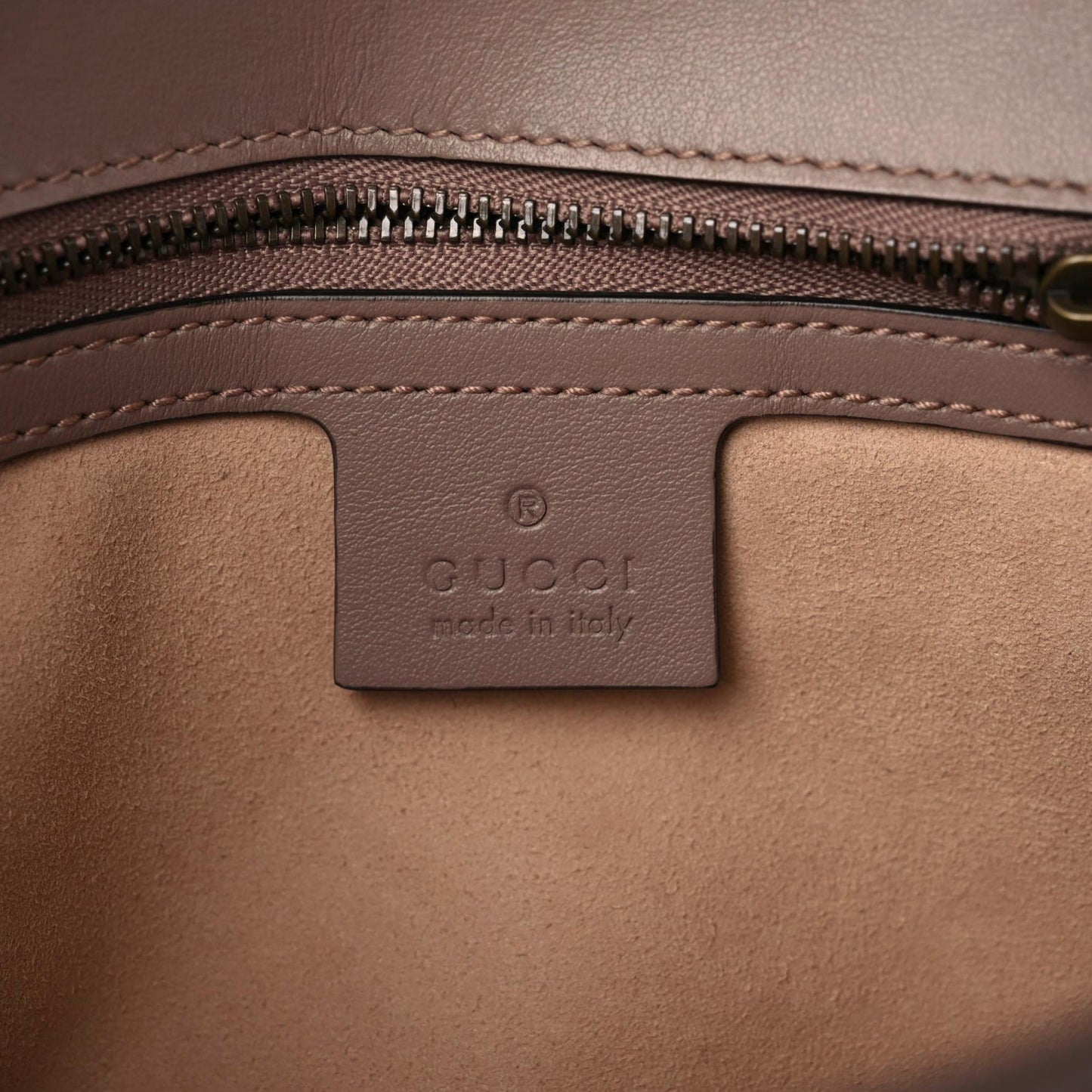 Calfskin Matelasse Small GG Marmont Shoulder Bag Porcelain Rose