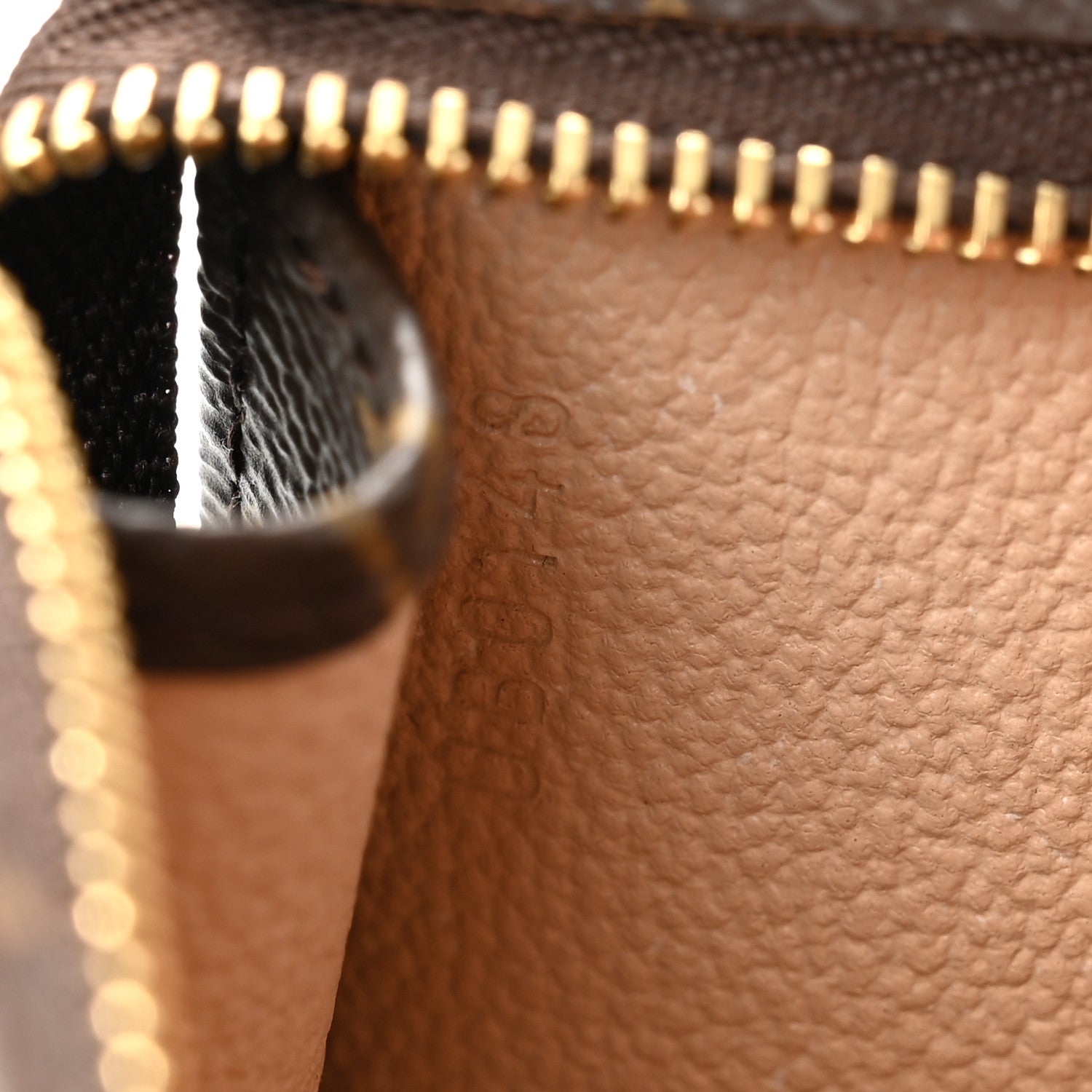 Louis Vuitton Monogram Toiletry Pouch 15 7 of 8