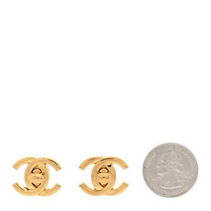 Chanel Metal CC Turnlock Clip On Earrings Gold 2 of 5