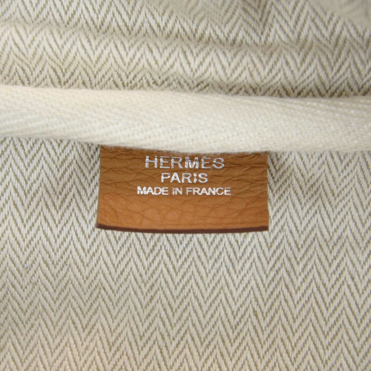 Hermes Taurillon Clemence Victoria 35 Gold 8 of 9