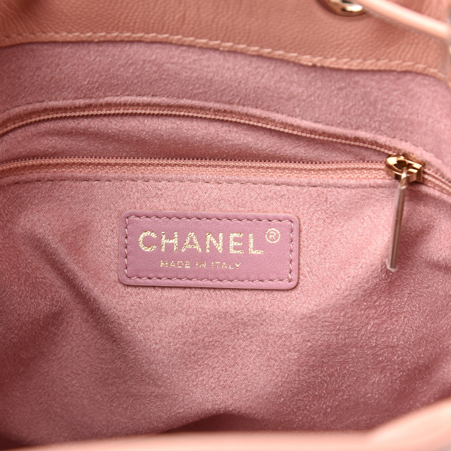 Chanel Caviar Deauville Drawstring Bucket Bag Light Pink 6 of 10