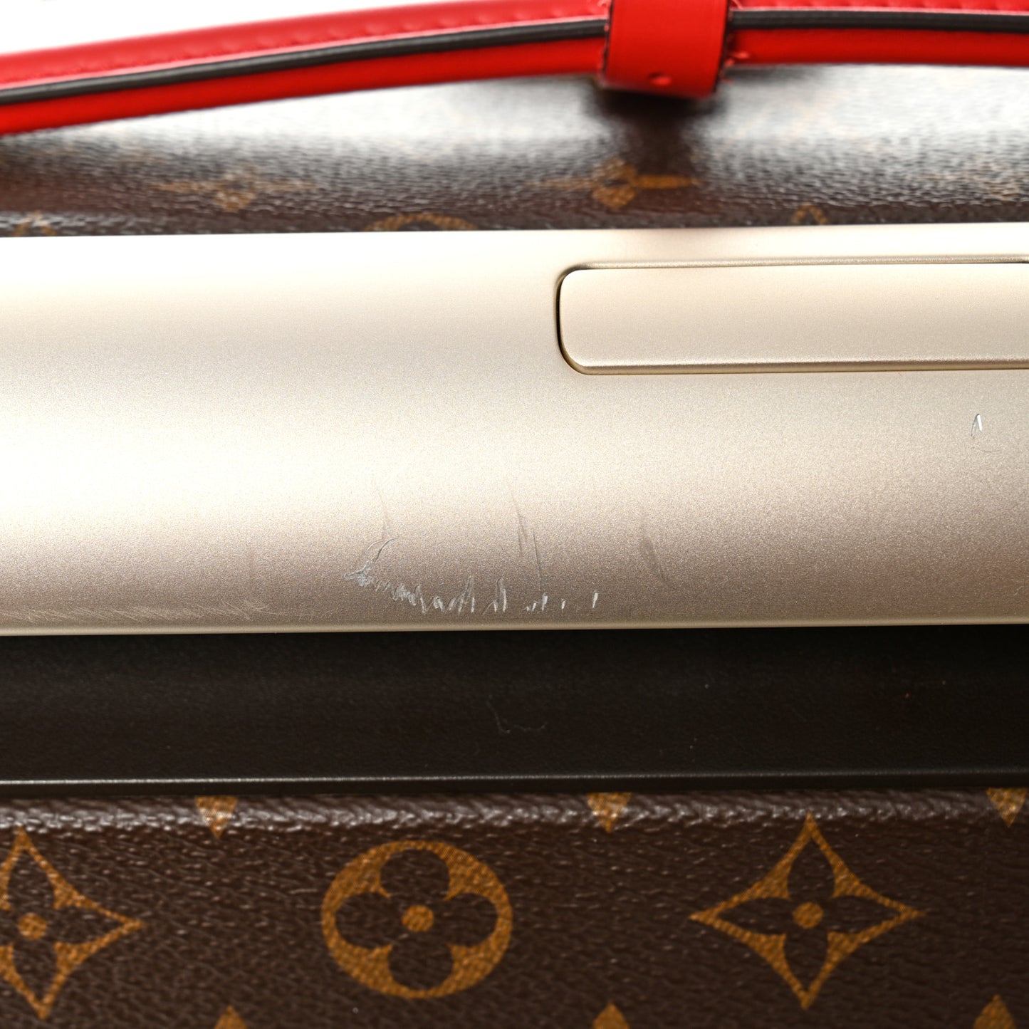 Monogram Horizon 55 Coquelicot