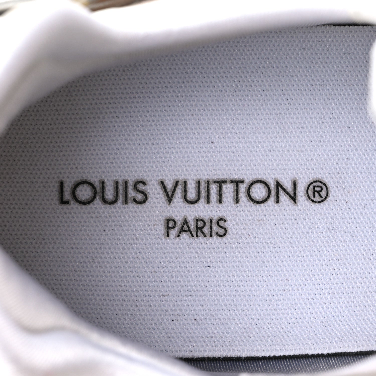 Louis Vuitton Monogram Calfskin Run 55 Sneakers 38 White 9 of 10