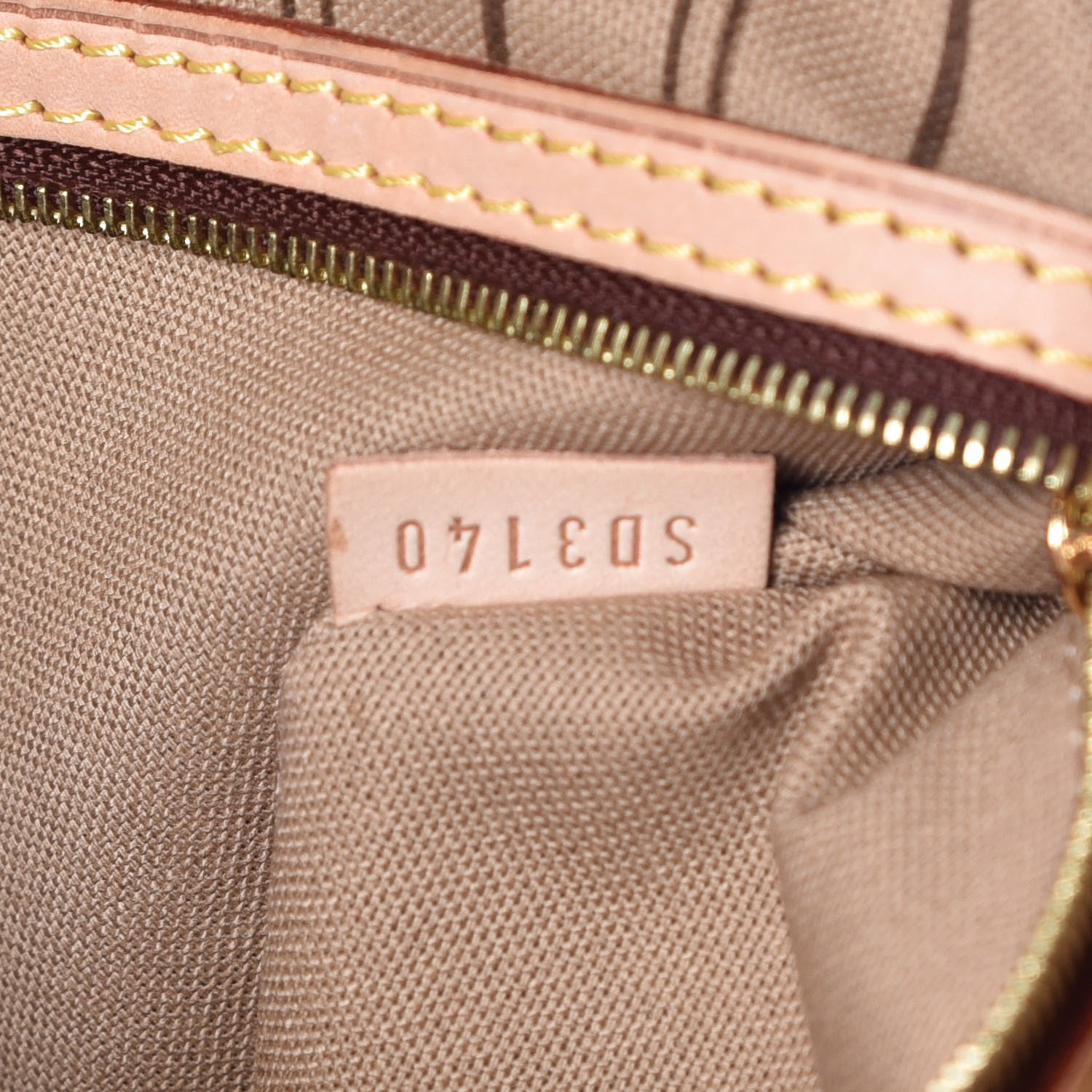 Louis Vuitton Monogram Delightful PM 9 of 19